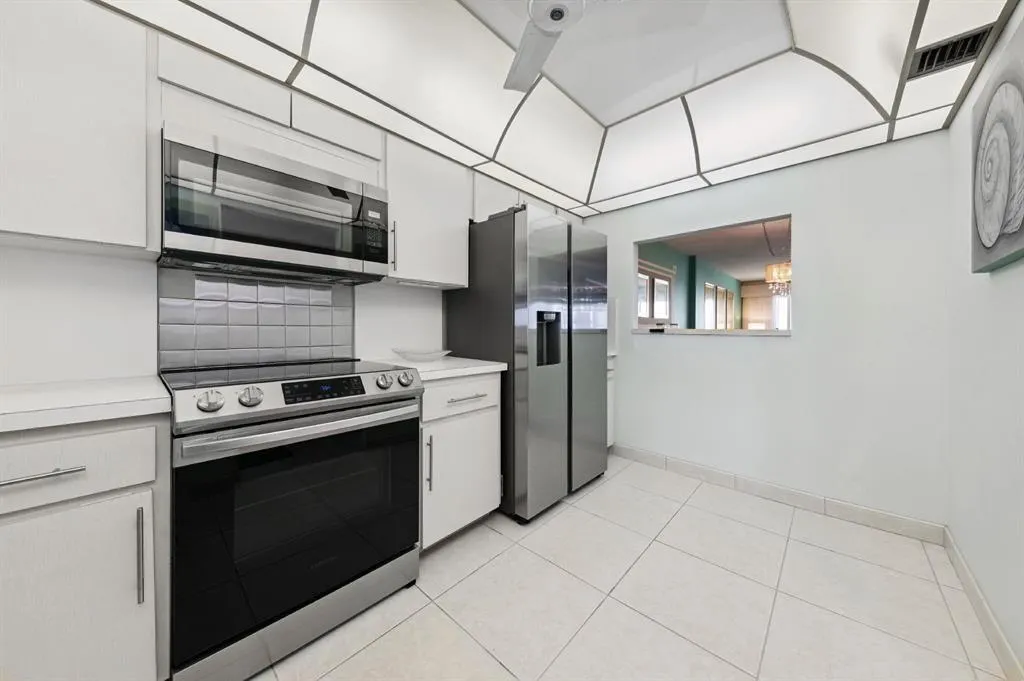 328 N OCEAN BLVD, #1007
