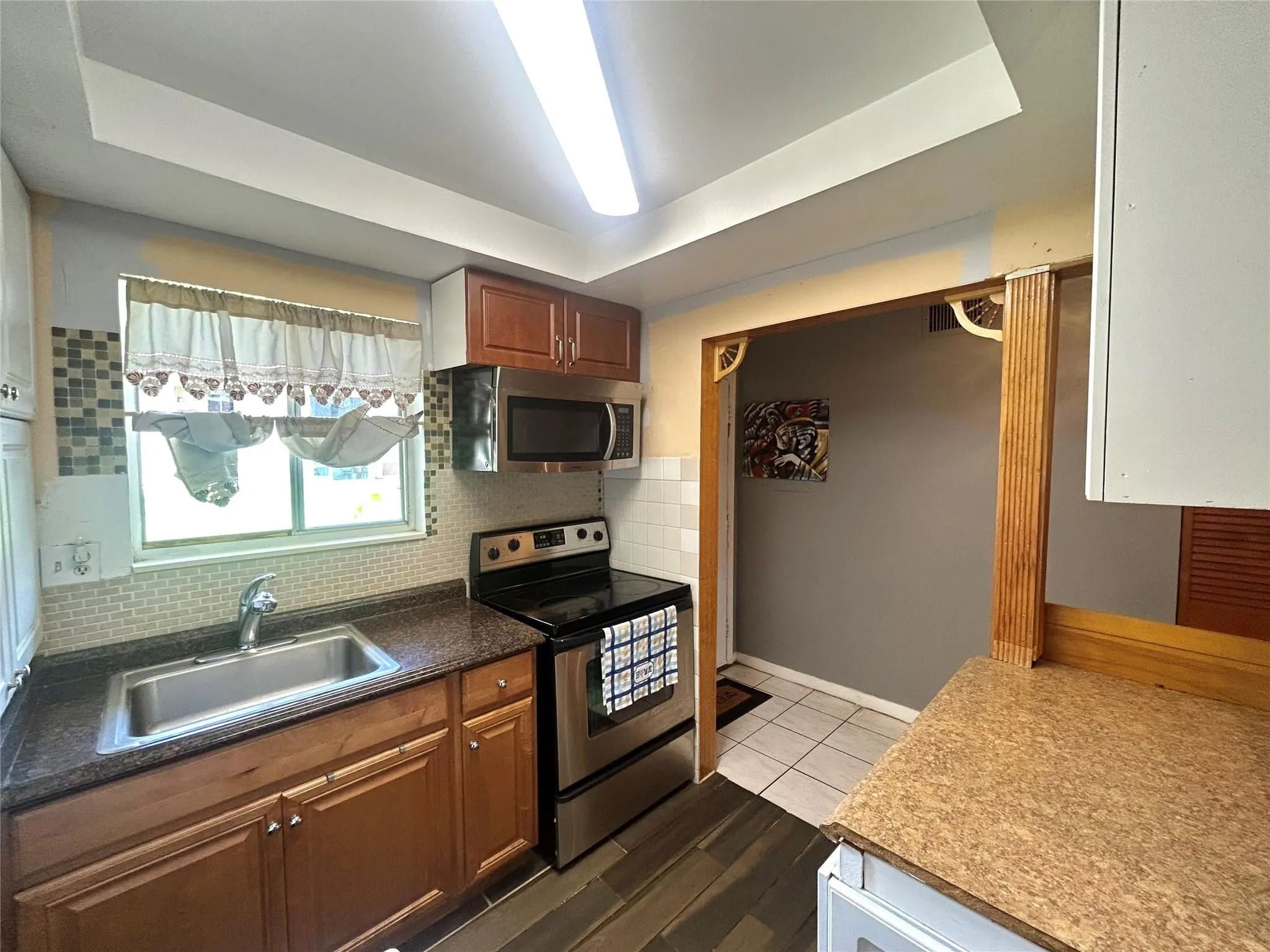 6100 Forest Hill Blvd, #101