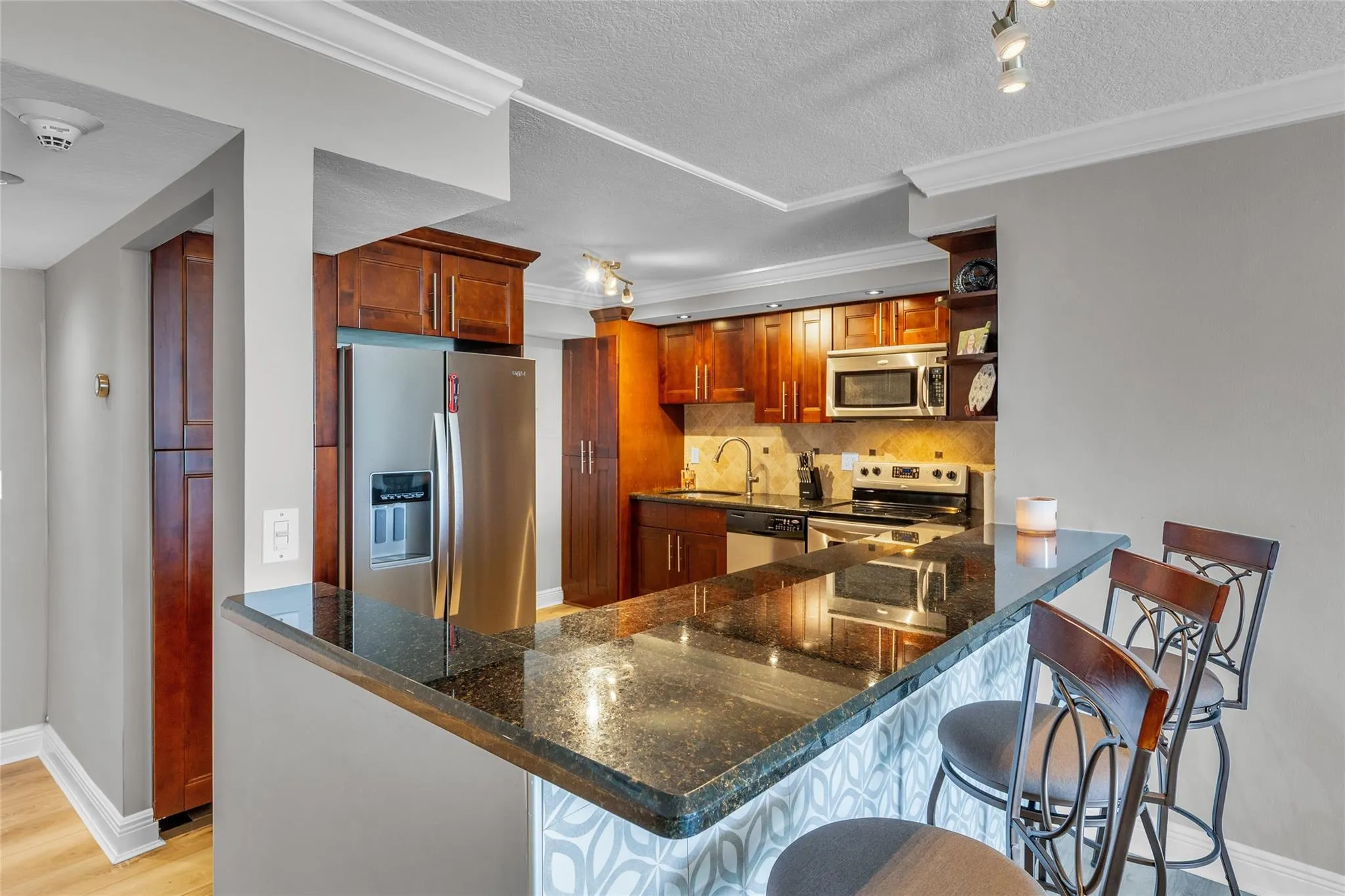 2100 S Ocean Ln, #604