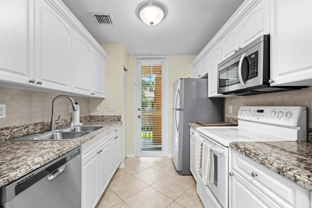 4784 S Central Boulevard, #22