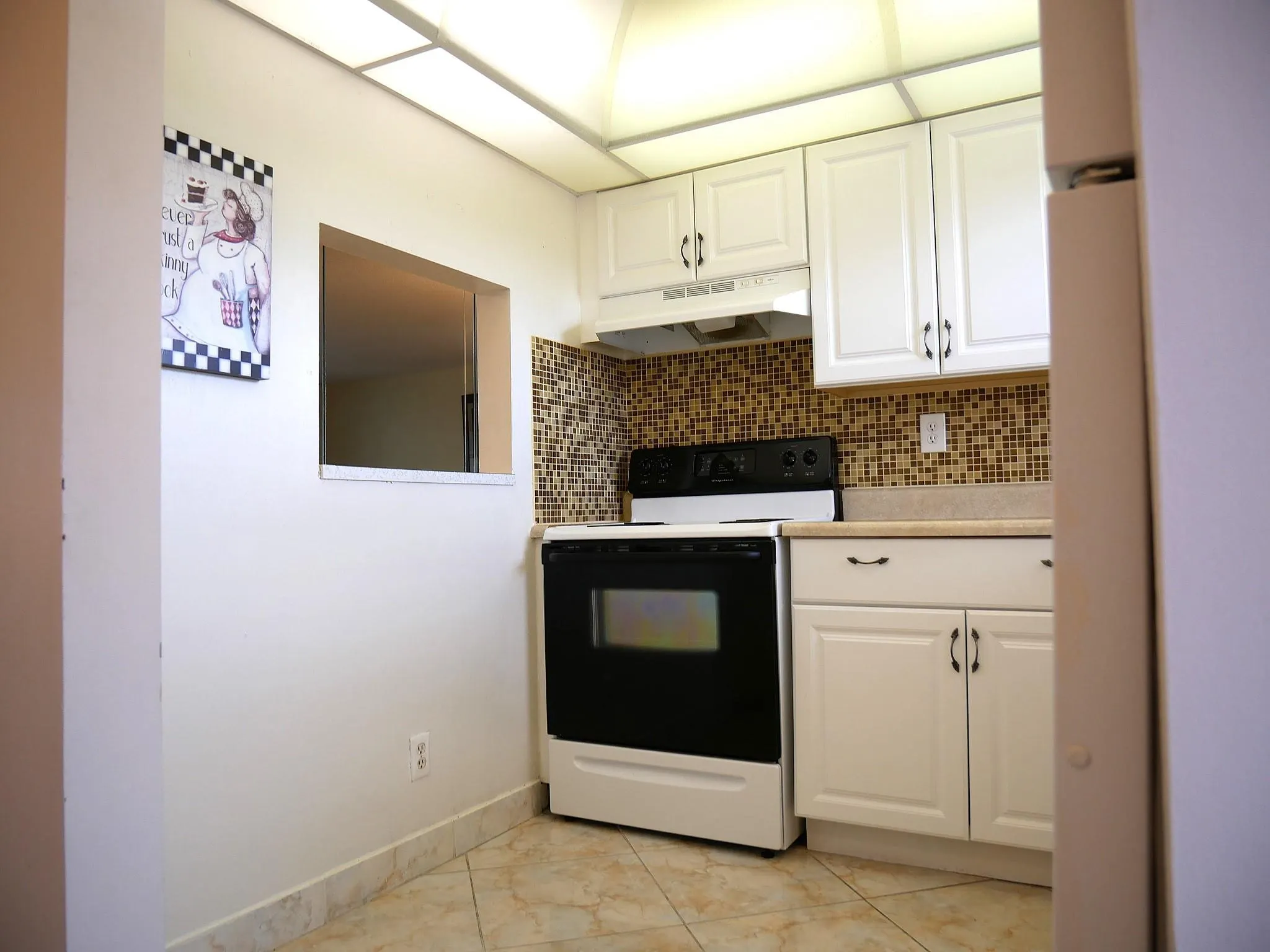 8901 Sunrise Lakes Blvd, #307