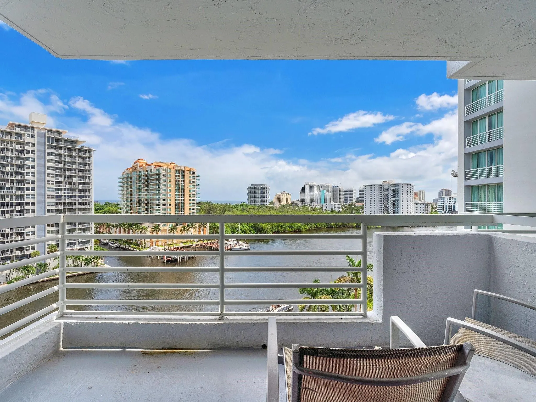 2670 E Sunrise Blvd, #922