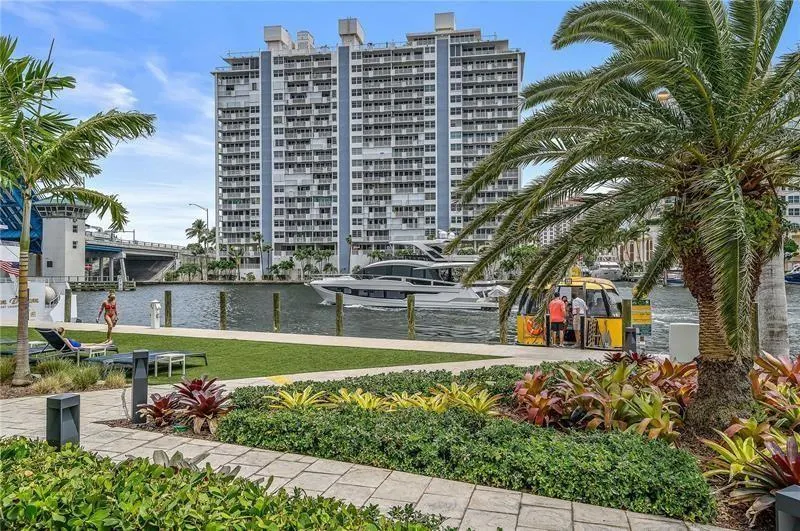 2670 E Sunrise Blvd, #922