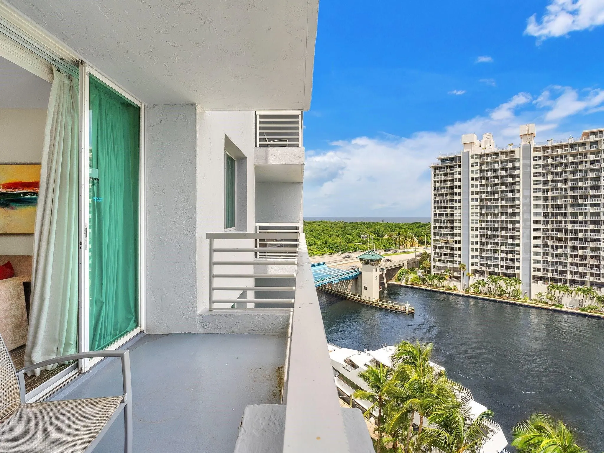 2670 E Sunrise Blvd, #922