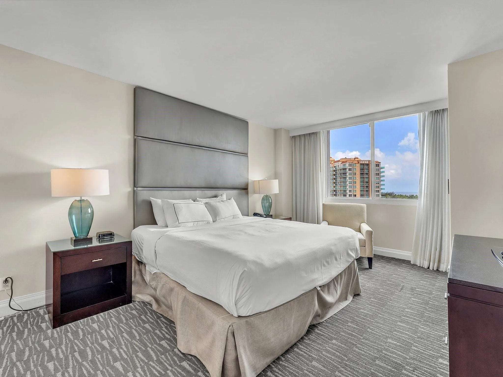 2670 E Sunrise Blvd, #922