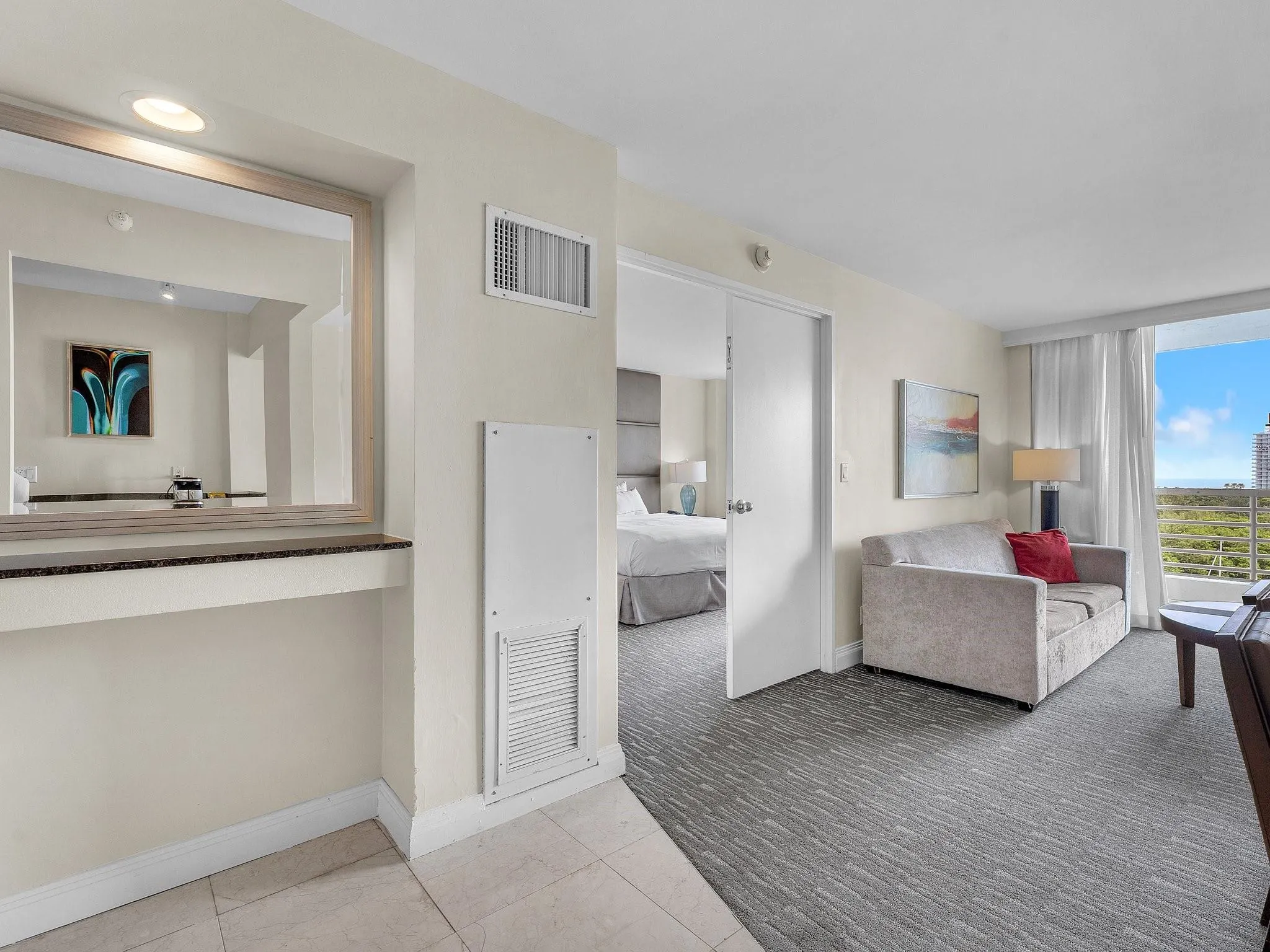 2670 E Sunrise Blvd, #922