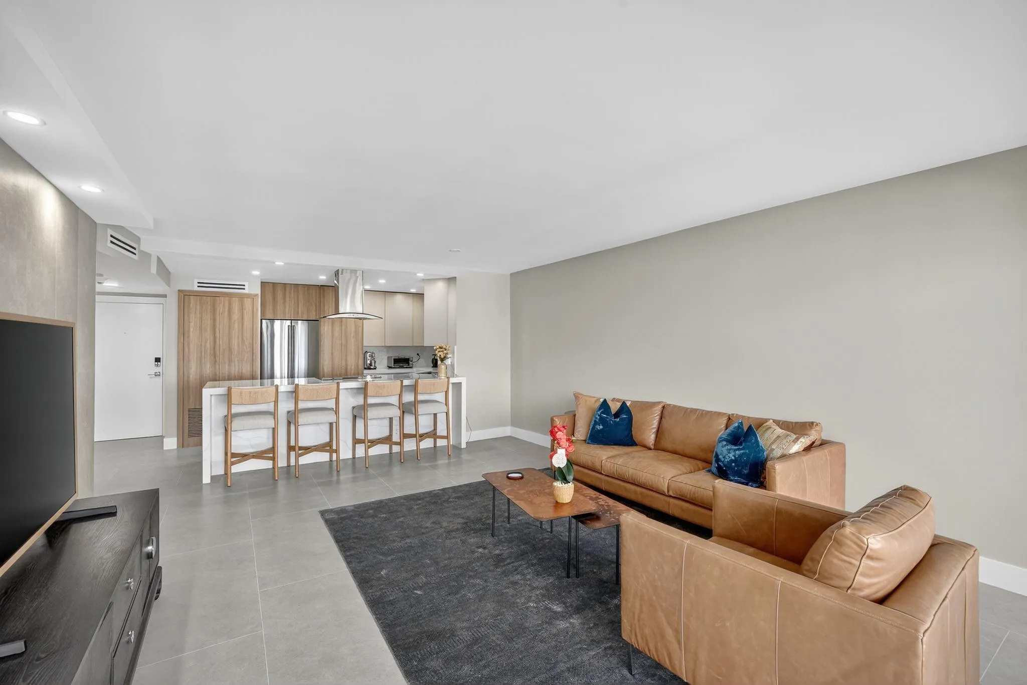 2100 S Ocean Drive, #15E