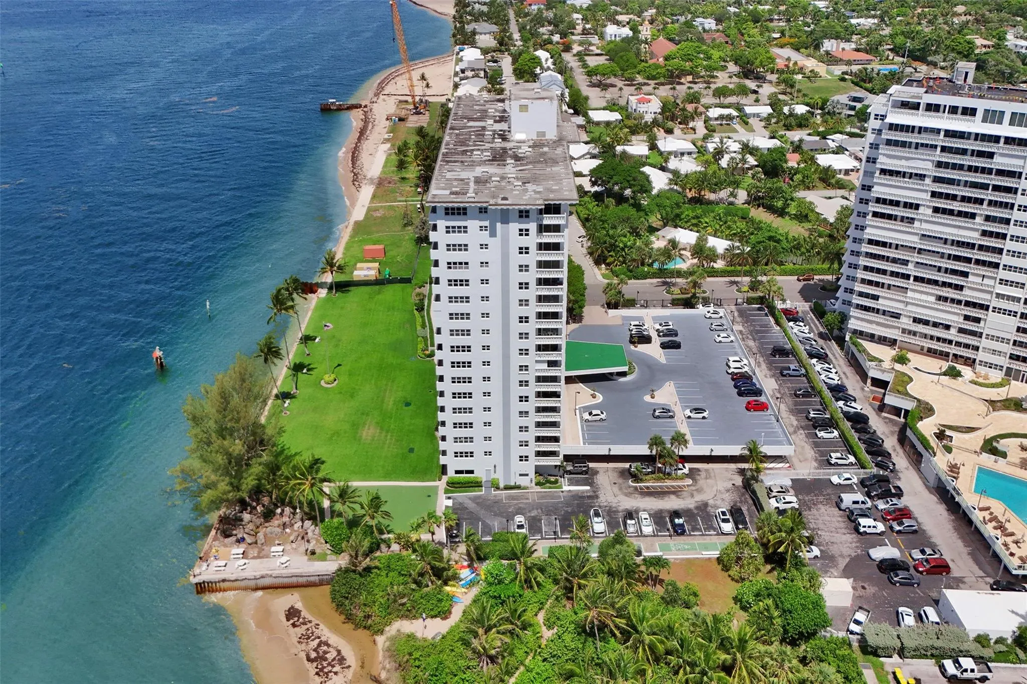 2100 S Ocean Drive, #15E