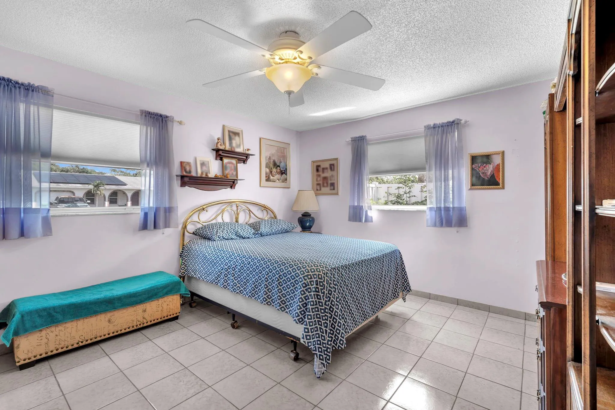 7950 NW 8th Ct