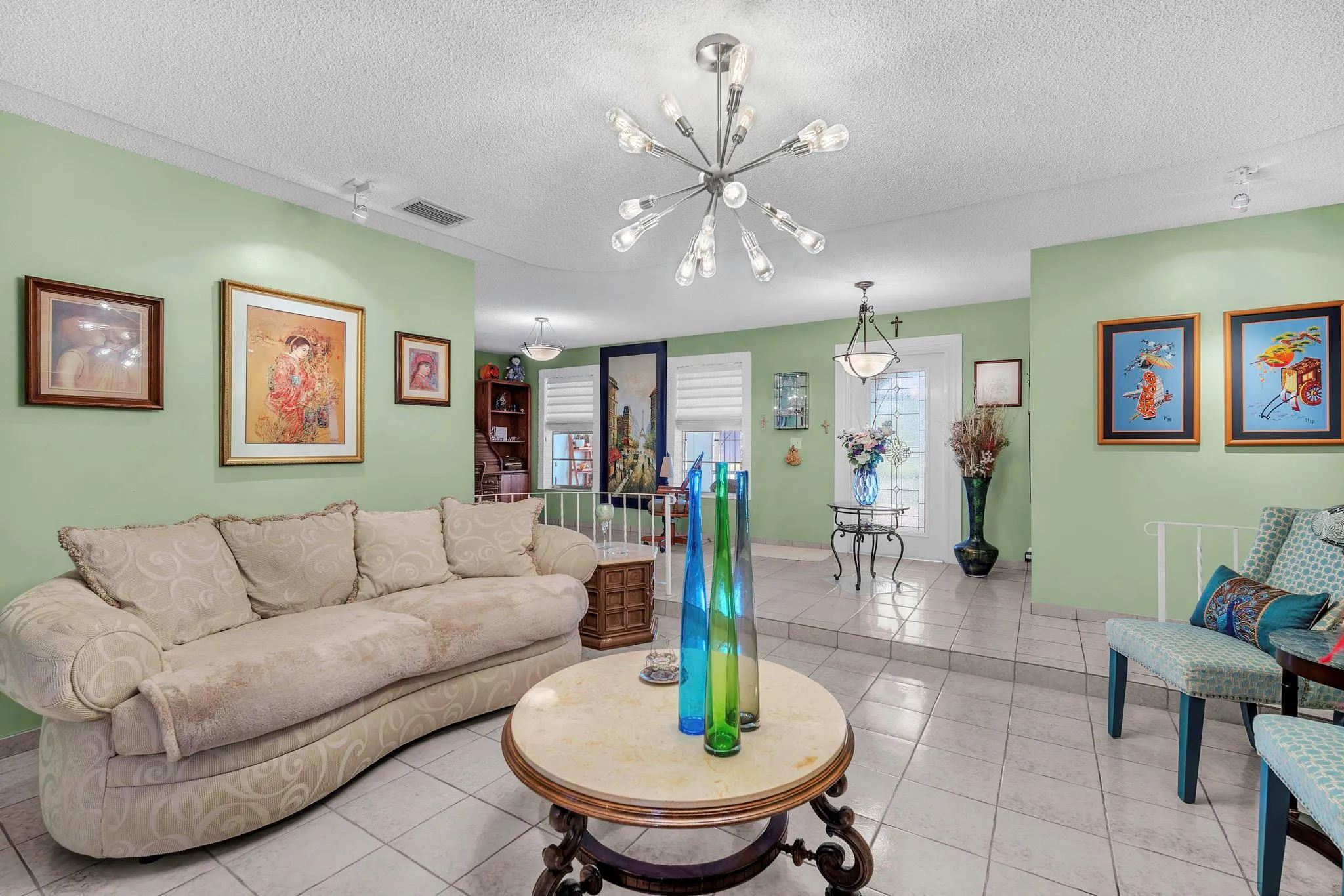 7950 NW 8th Ct