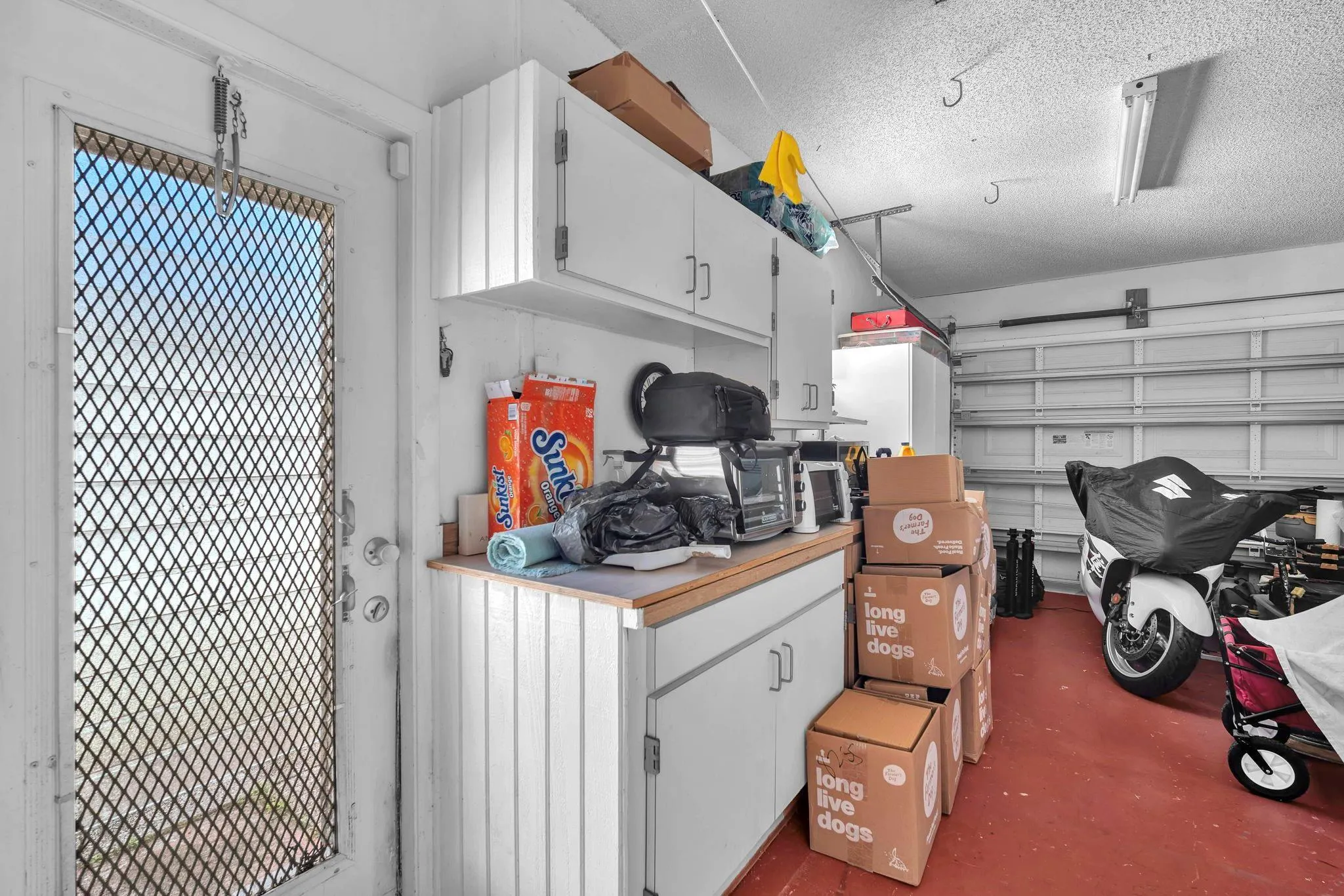7950 NW 8th Ct