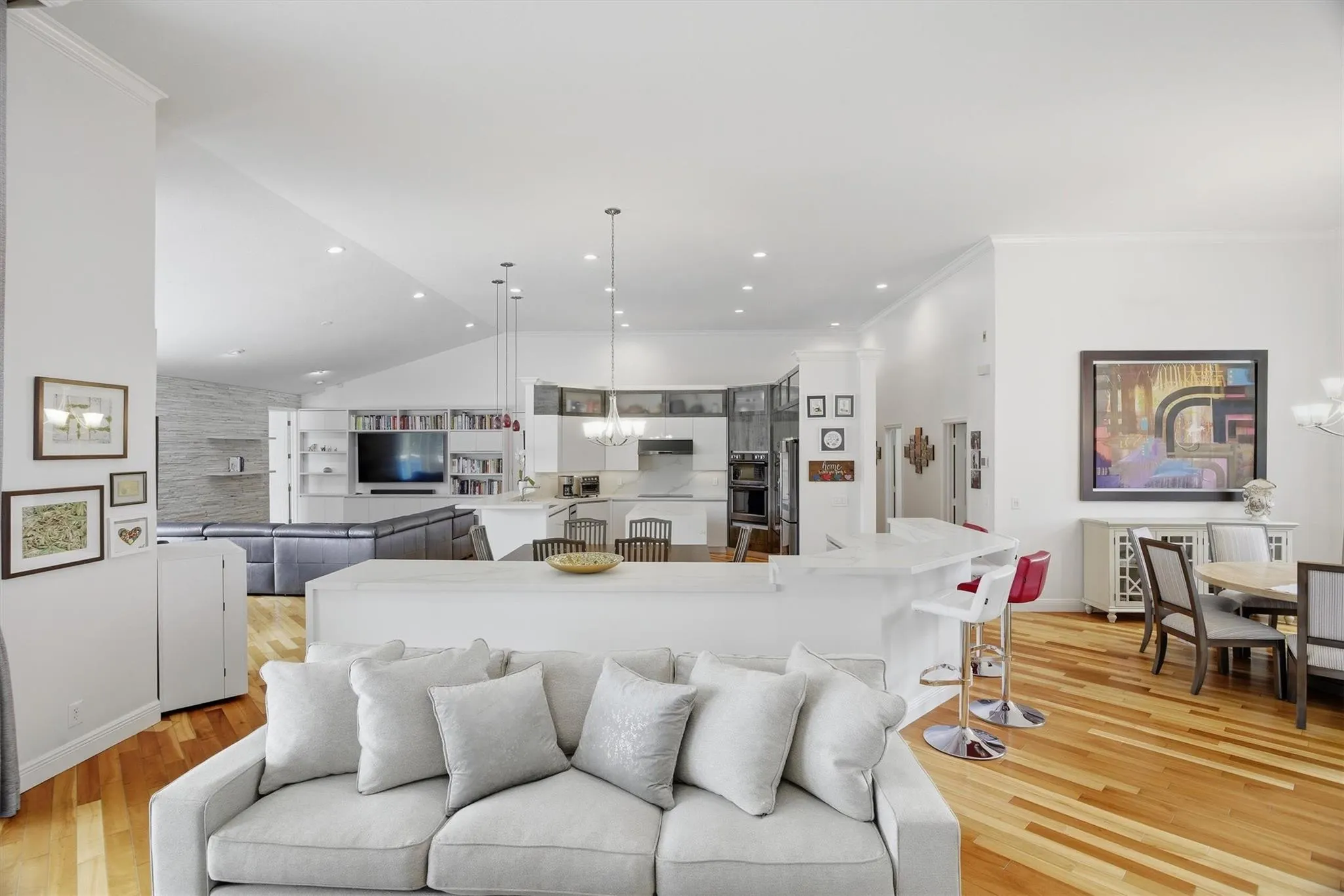 2906 Medinah