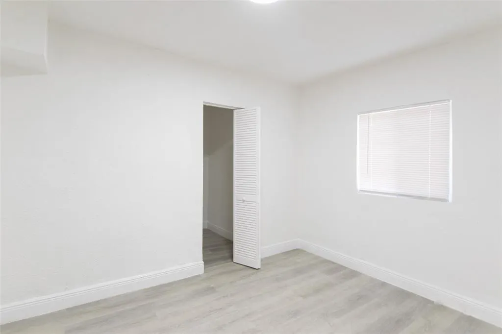 837 NW 57th St