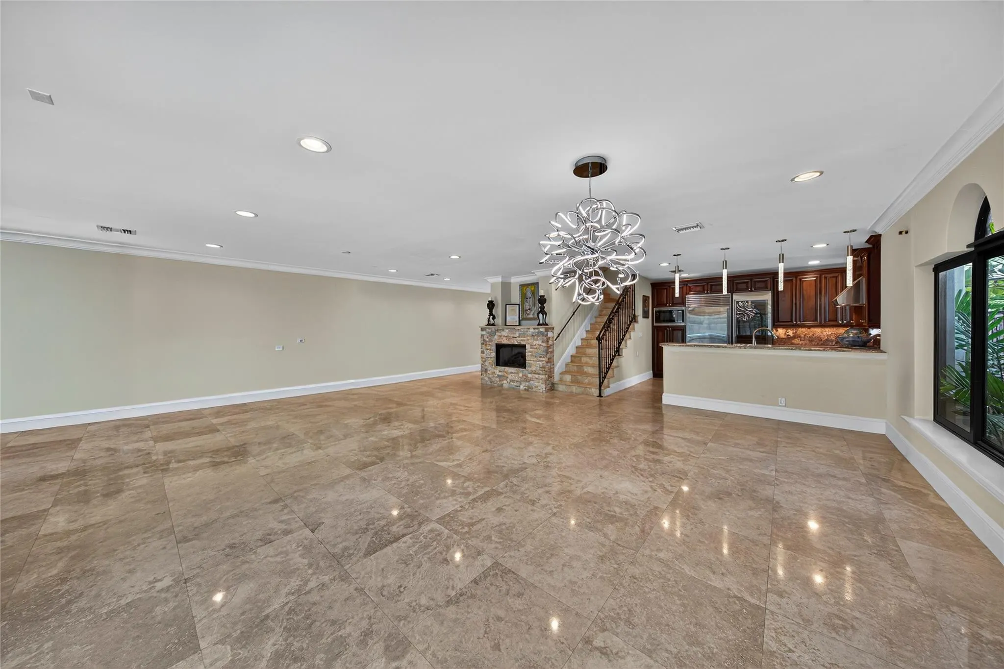 116 SE 11th Ave, #116