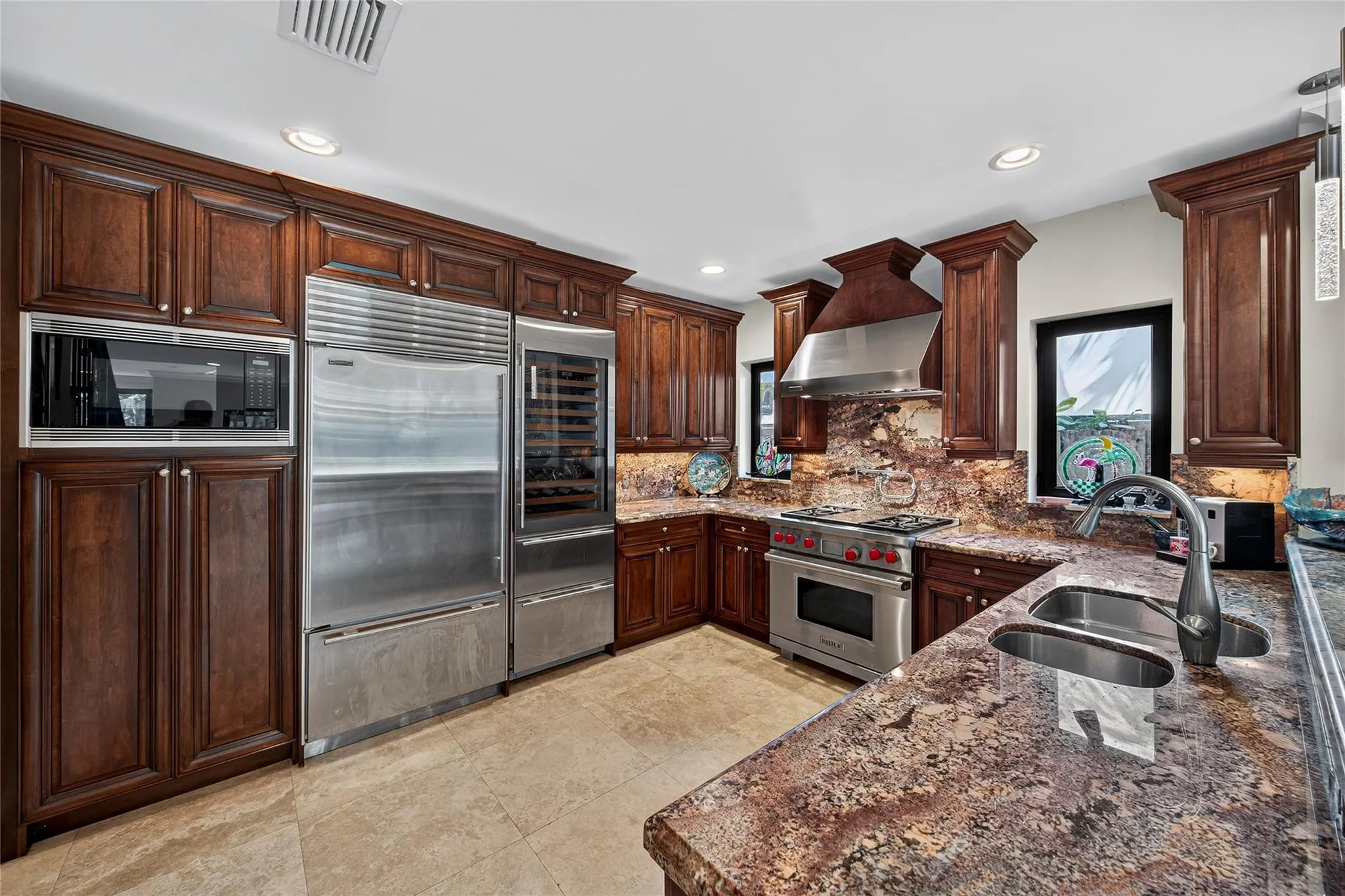 116 SE 11th Ave, #116