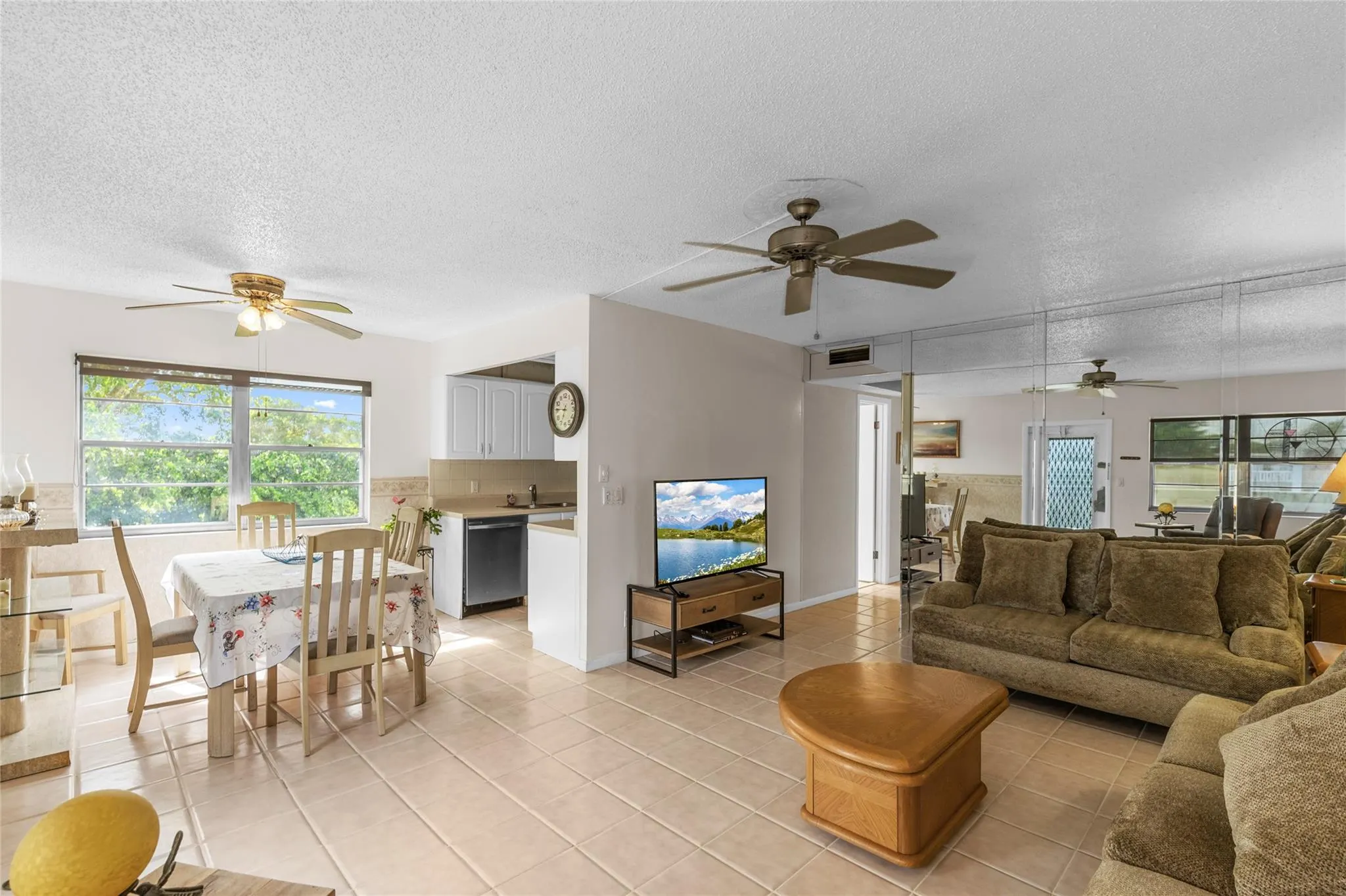 4160 Cambridge G, #4160