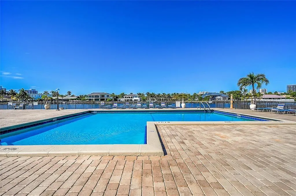 2049 S Ocean Dr, #1108