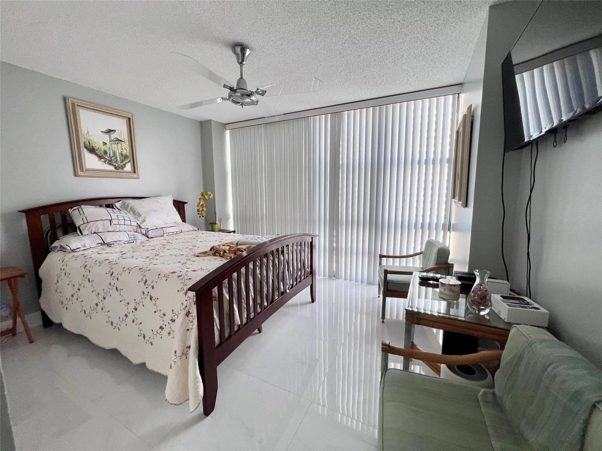 2049 S Ocean Dr, #1108