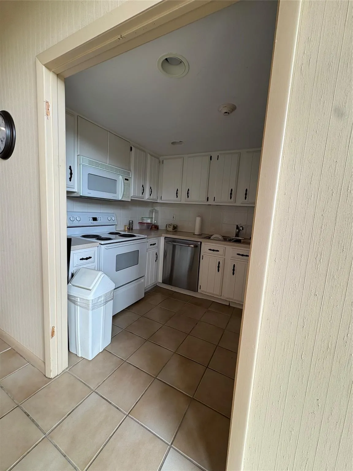 2400 Presidential Way, #505