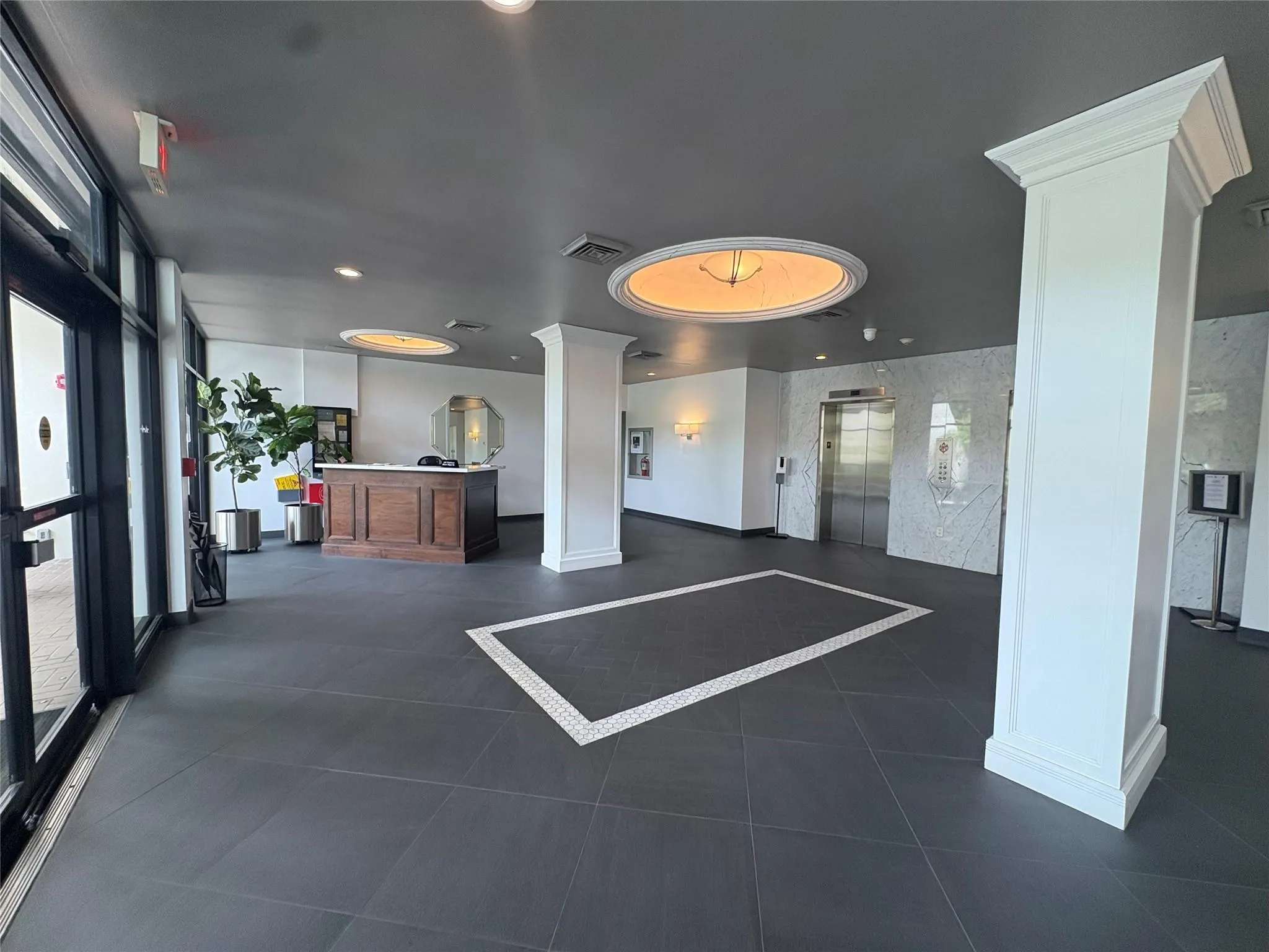 2400 Presidential Way, #505