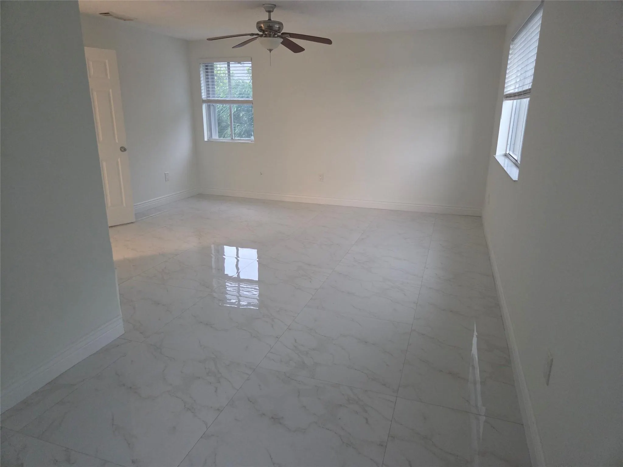 7000 SW 39th Ct