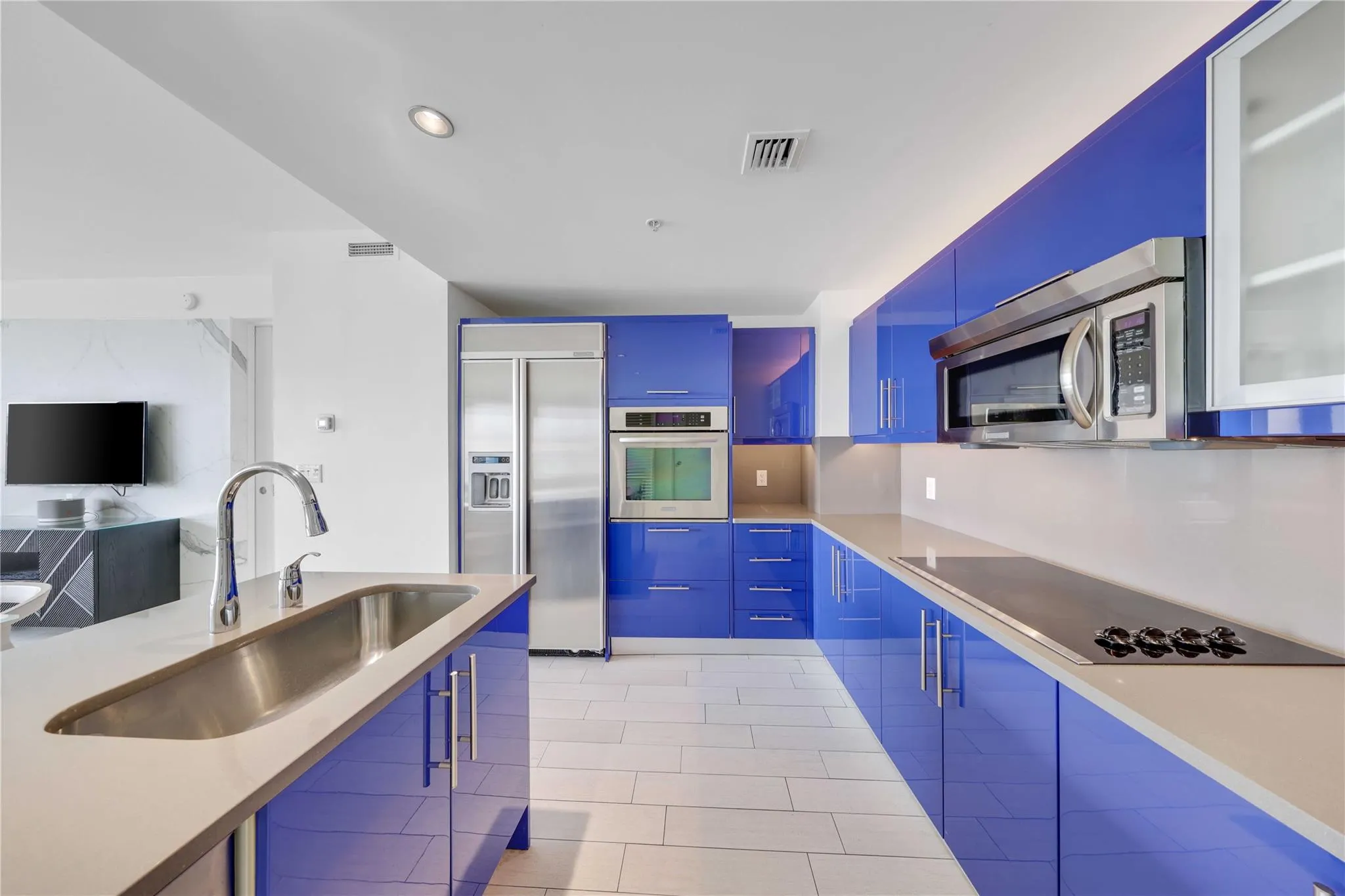 3101 Bayshore, #1007