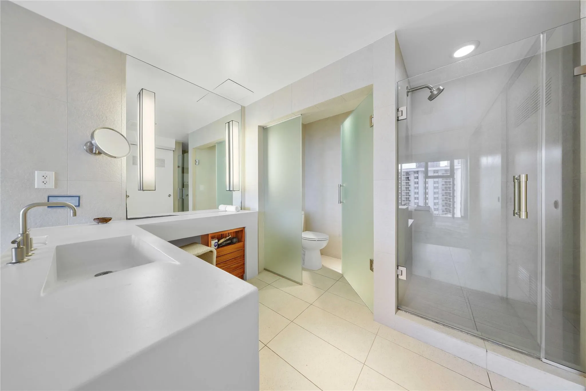 3101 Bayshore, #1007