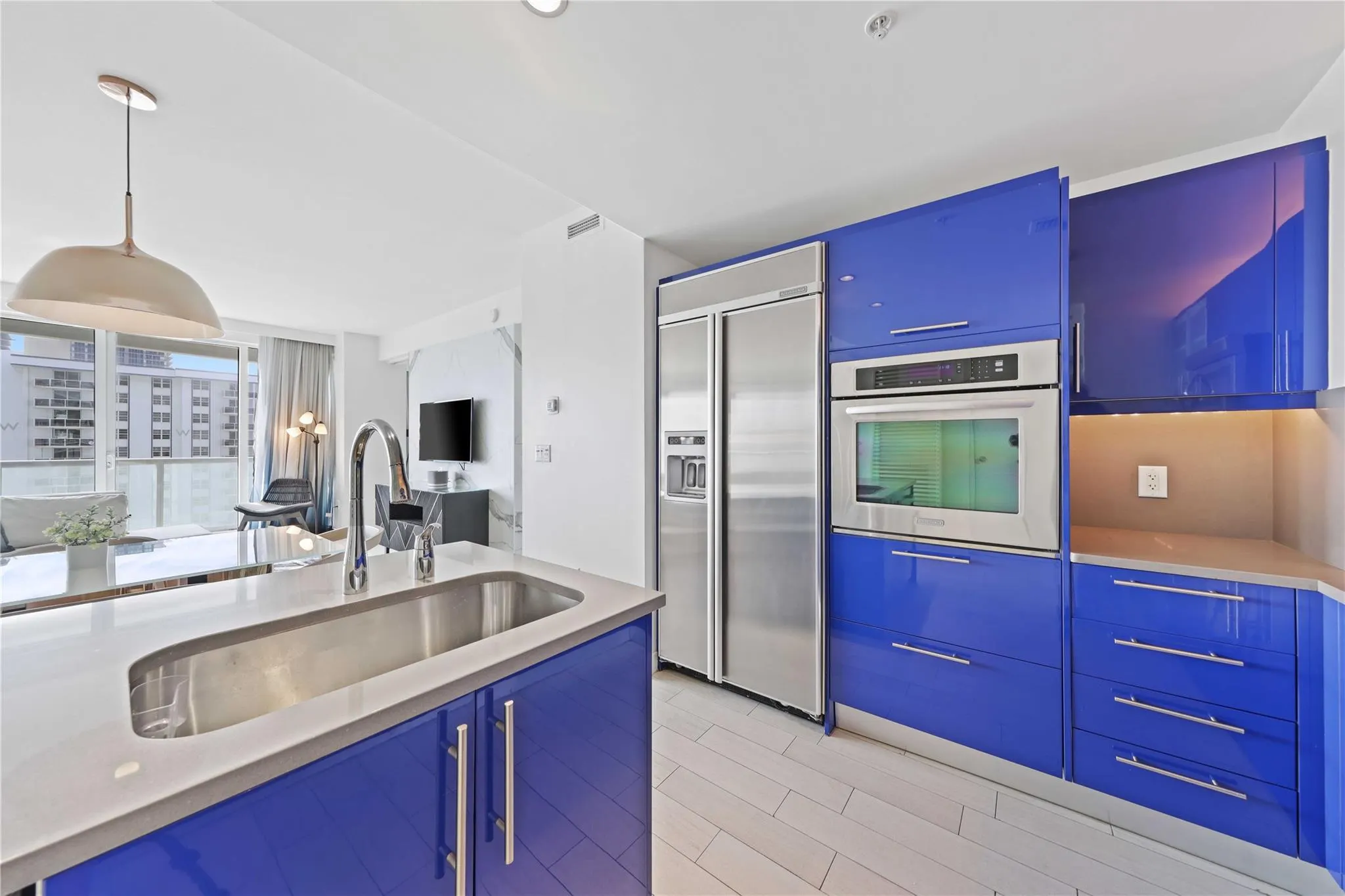 3101 Bayshore, #1007