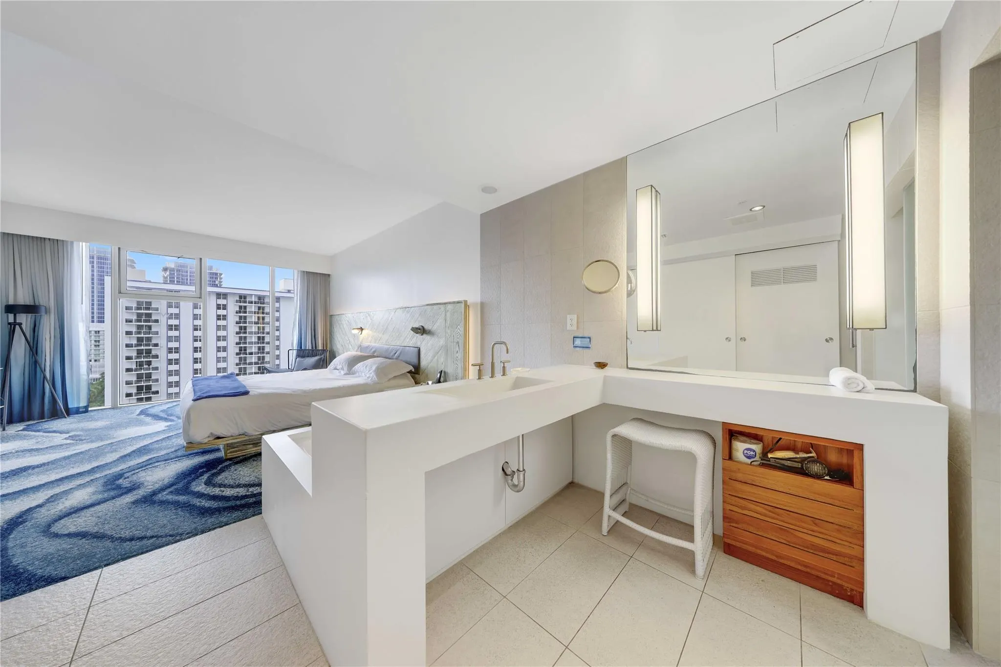3101 Bayshore, #1007
