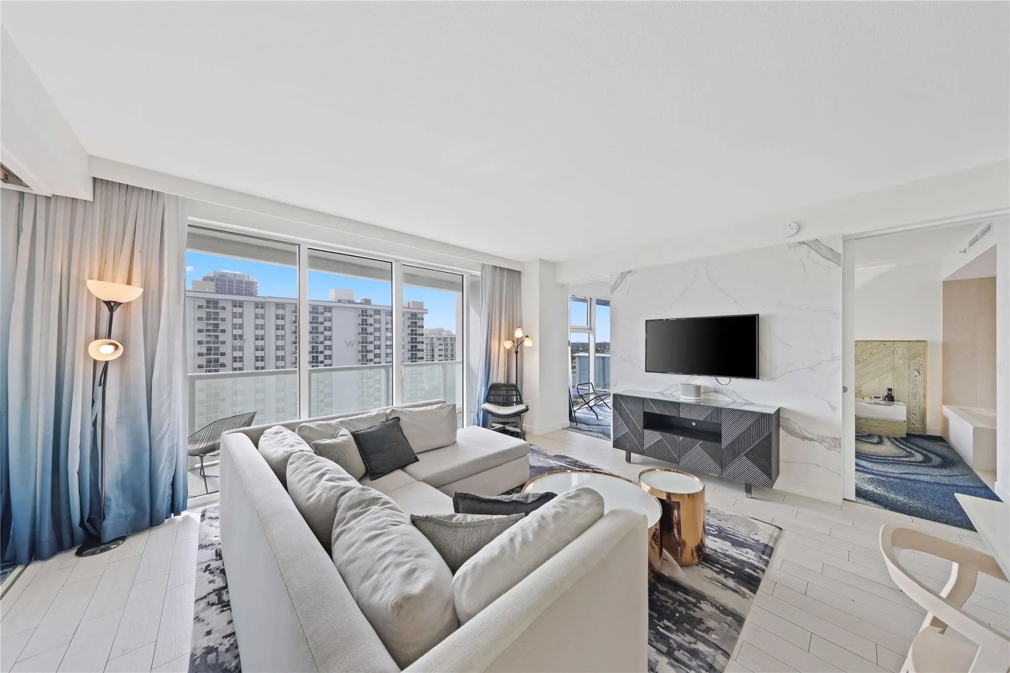 3101 Bayshore, #1007