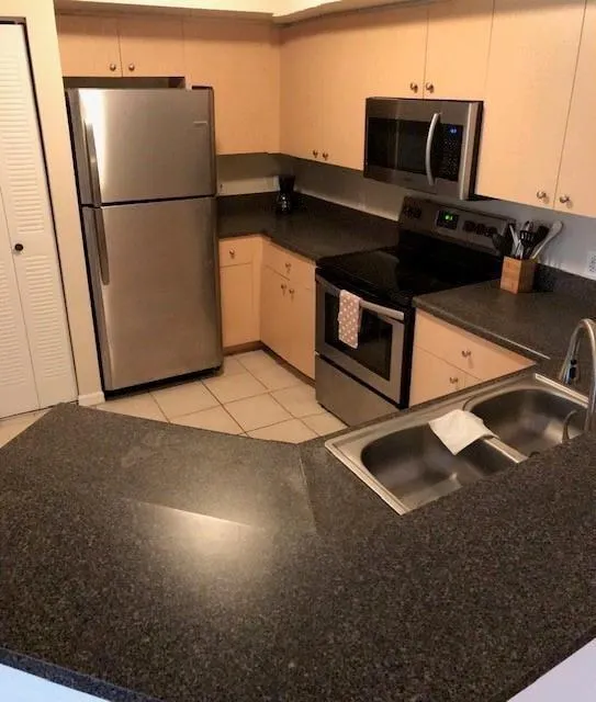 4101 San Marino Blvd, #108