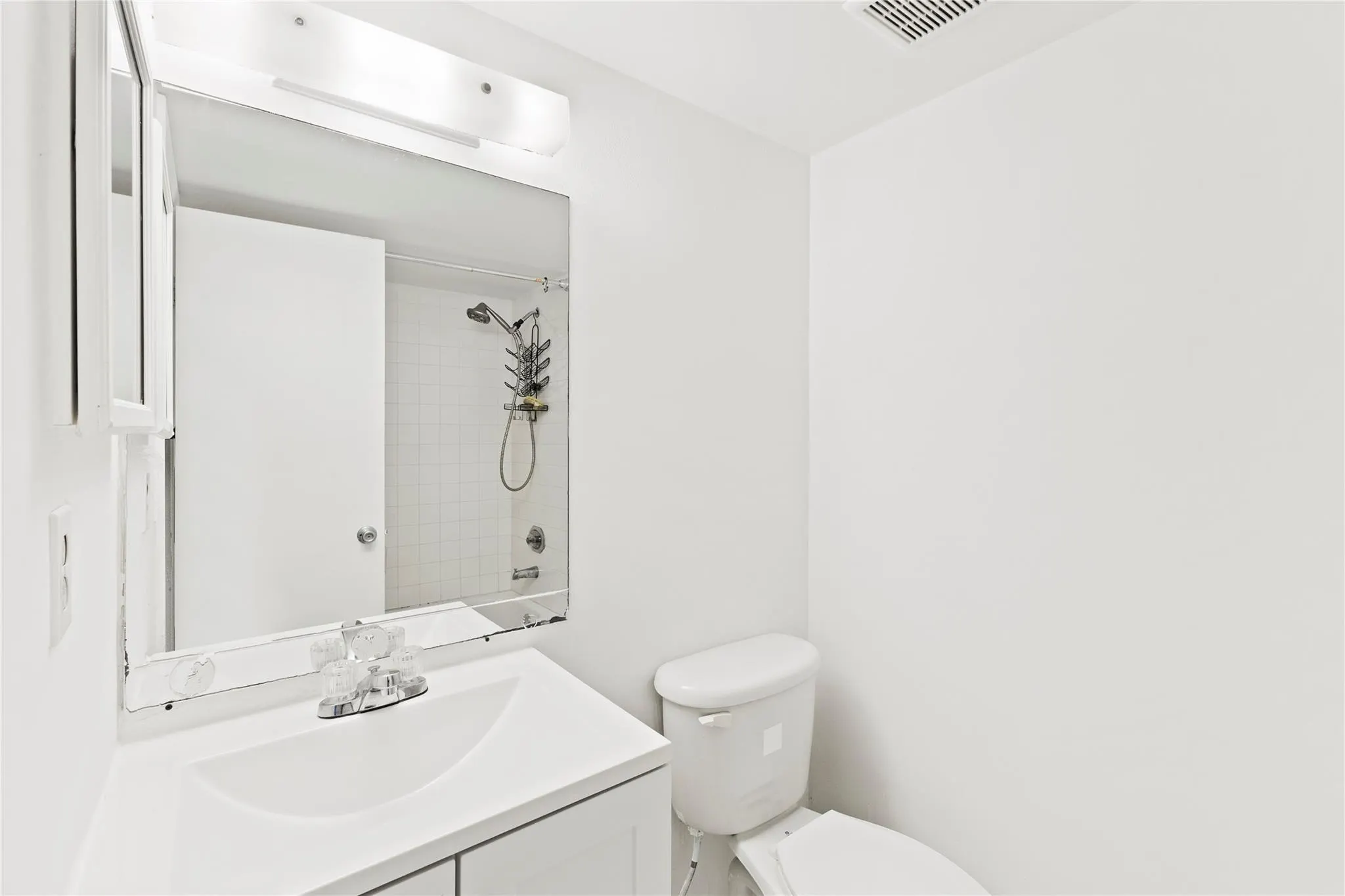 3199 Foxcroft Rd, #304