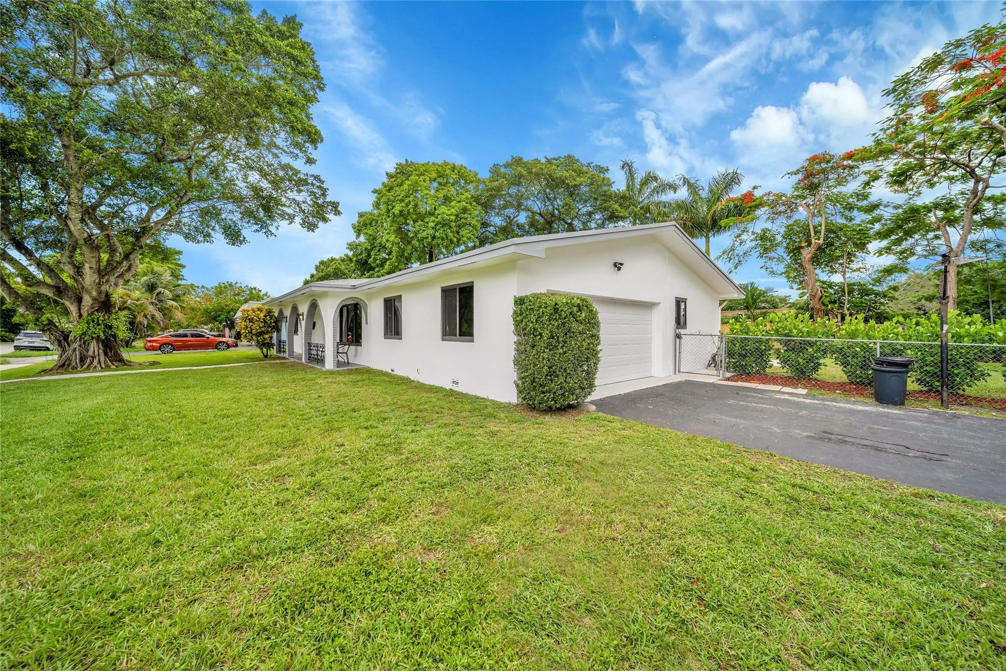 7301 NW 13th Ct