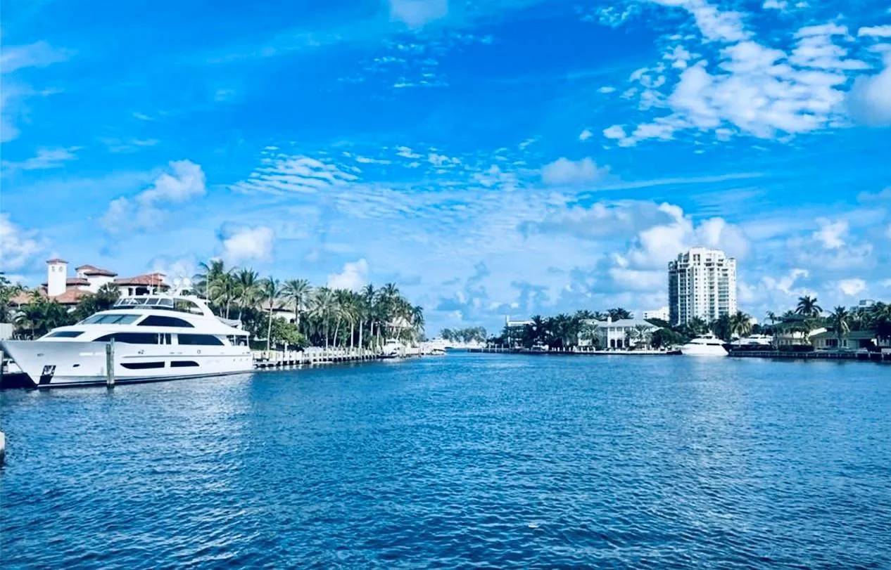 23 Isla Bahia Dr