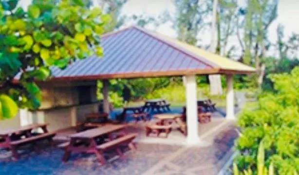 23 Isla Bahia Dr