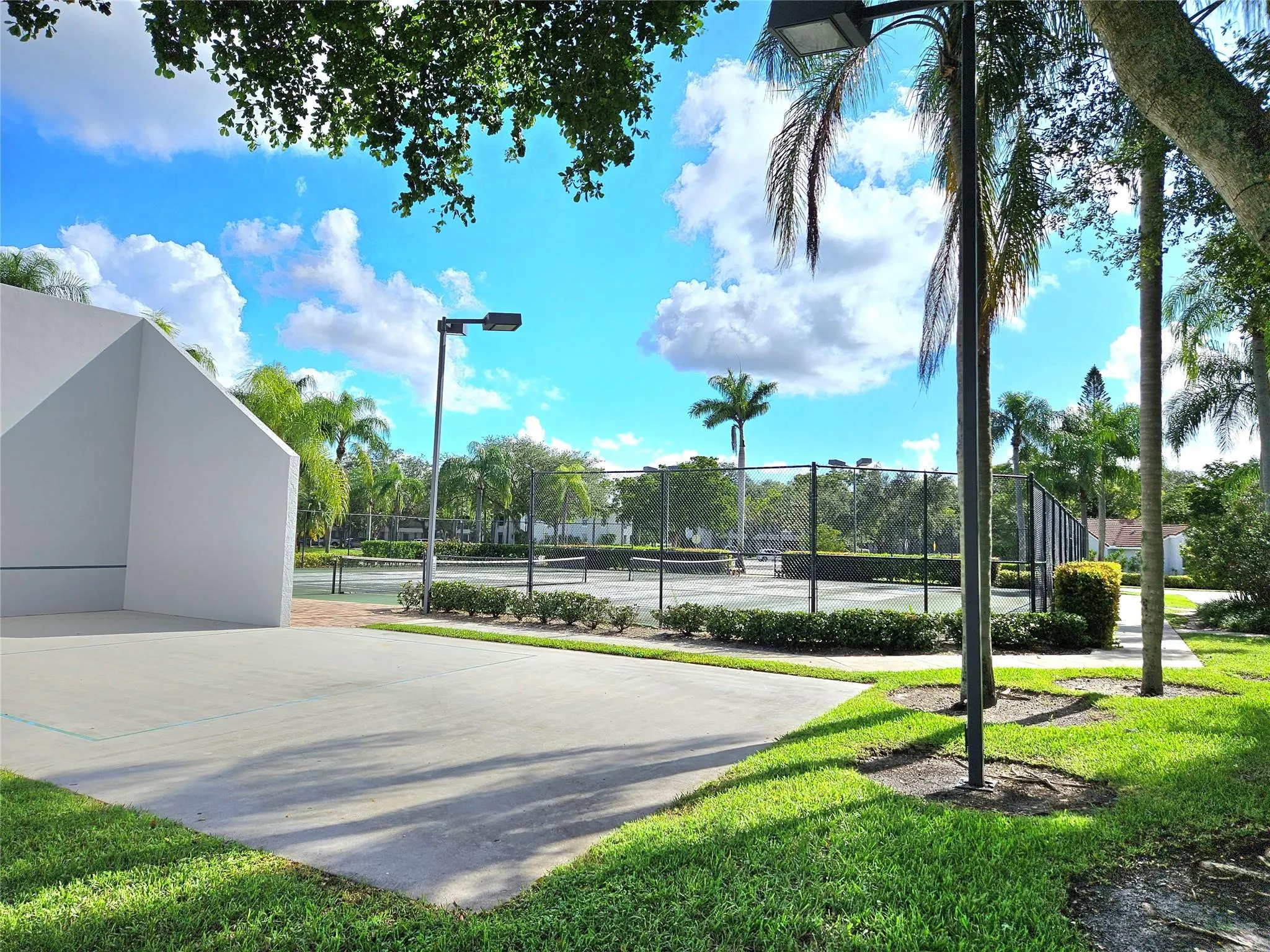 631 Lyons Rd, #12105