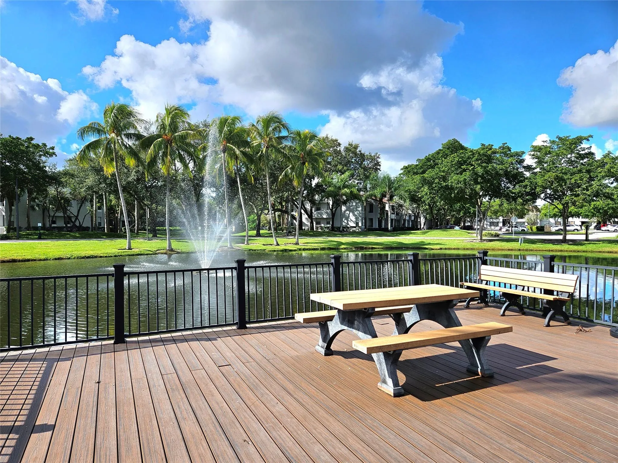 631 Lyons Rd, #12105