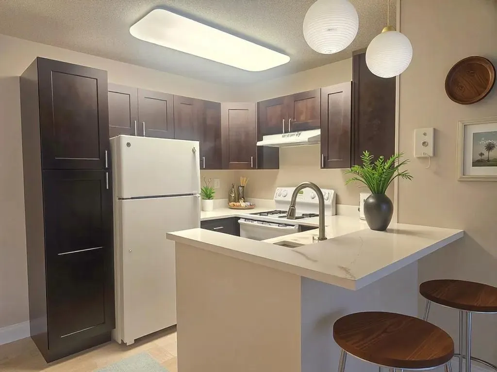 631 Lyons Rd, #12105