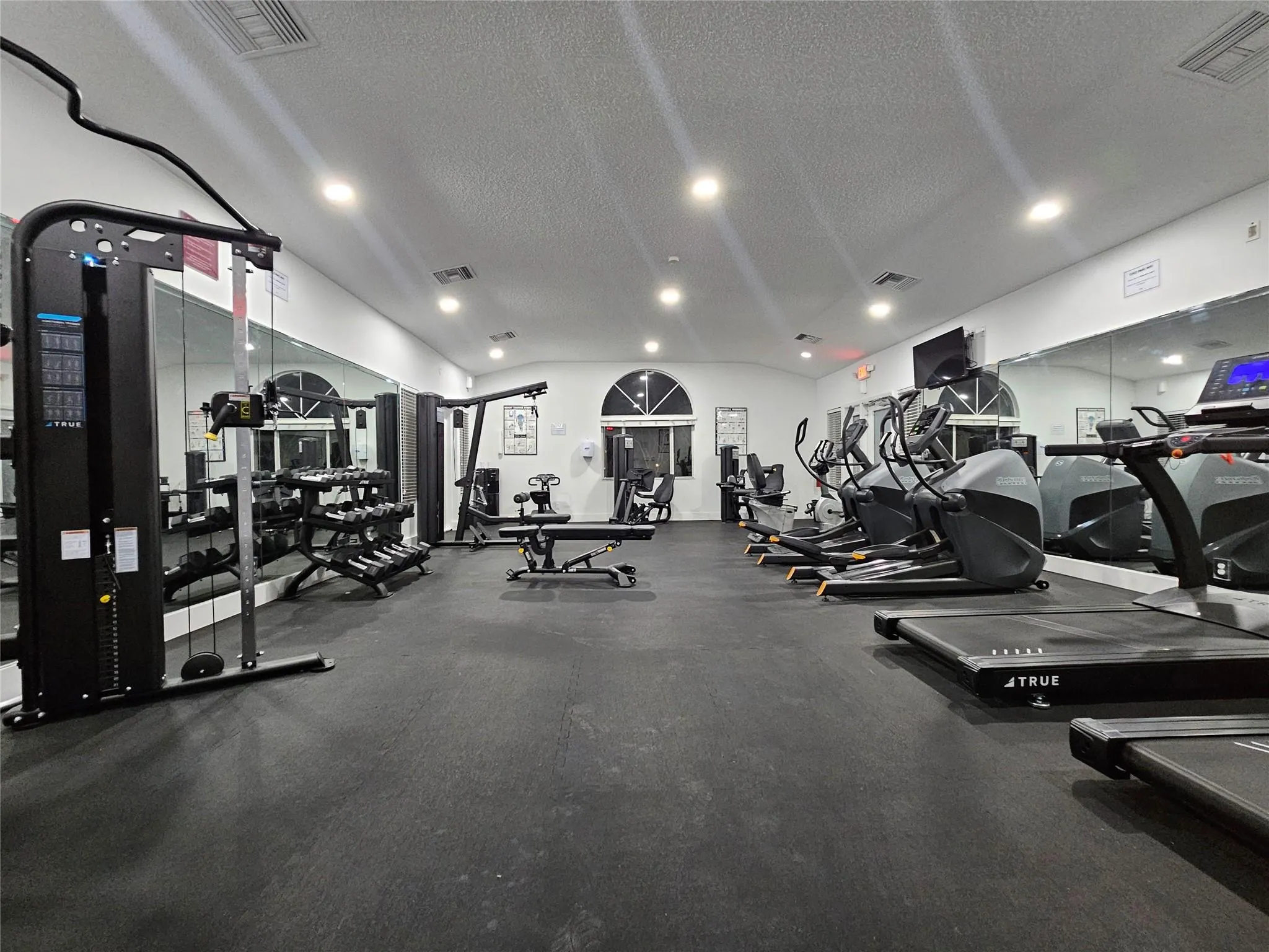 631 Lyons Rd, #12105