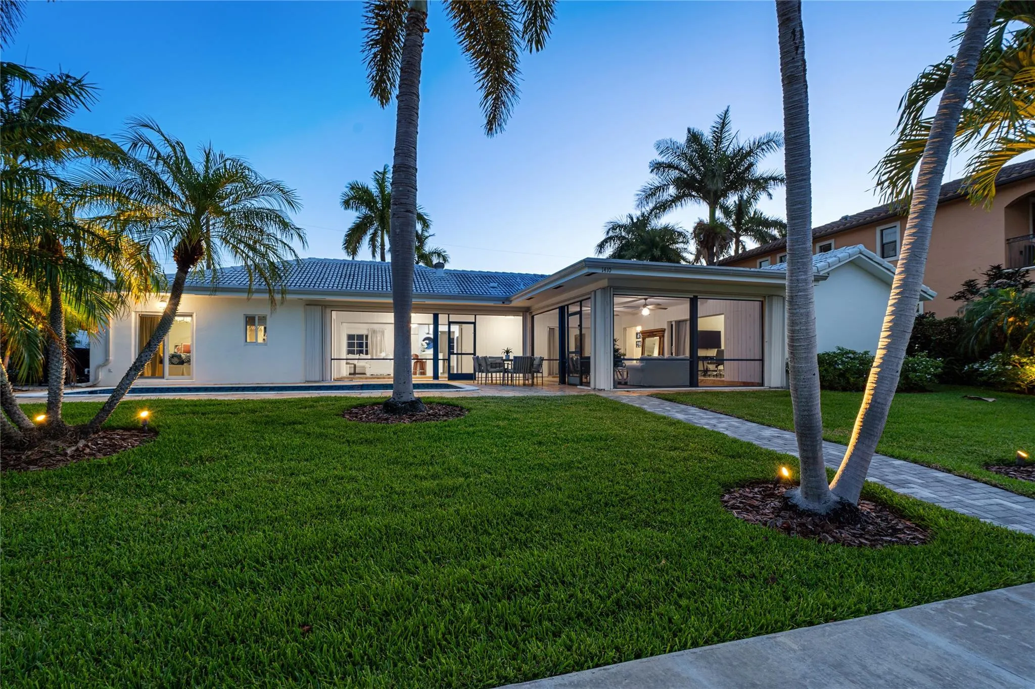 1410 SE 12th Street