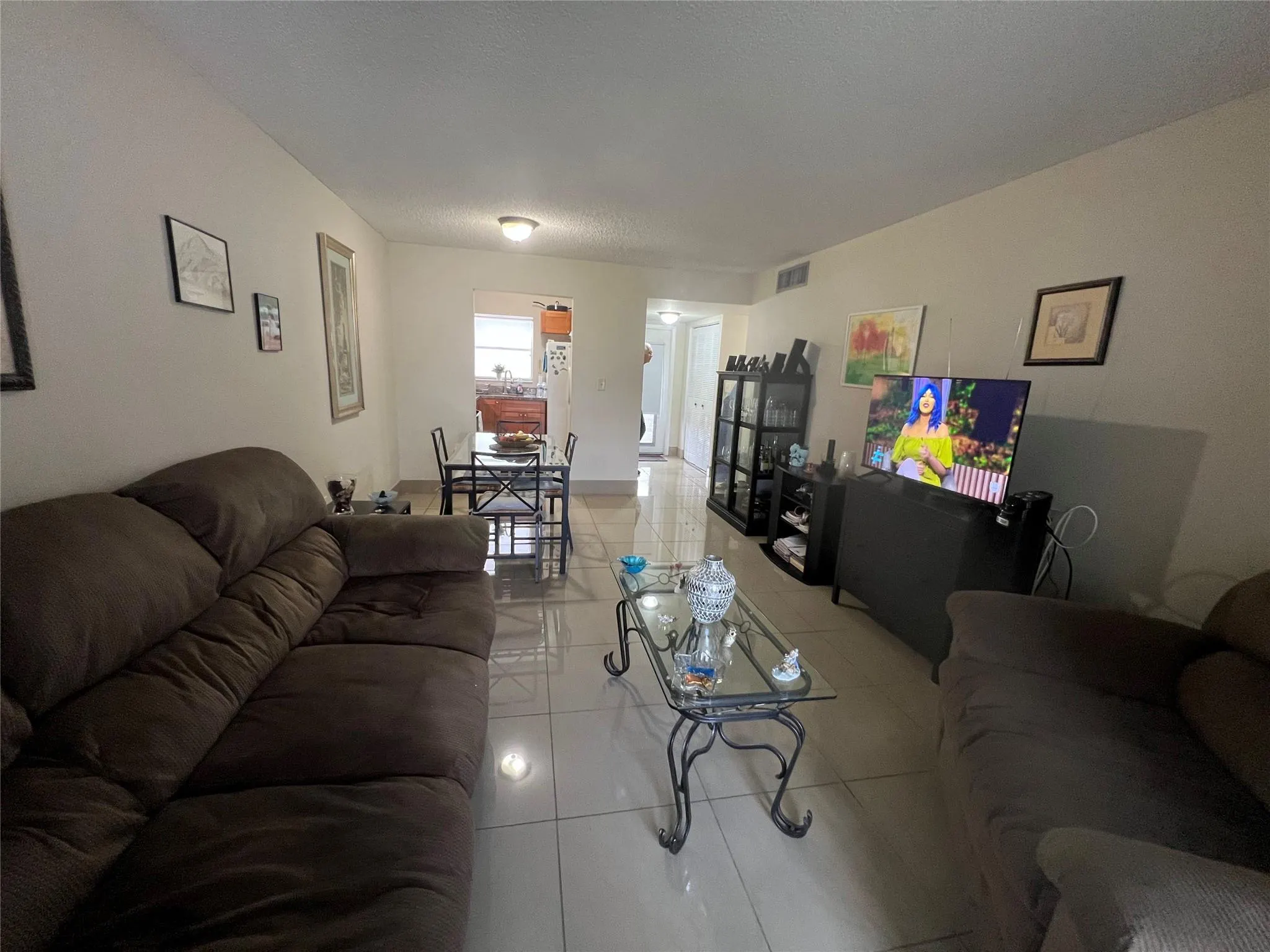 8135 Sunrise Lakes Blvd, #307