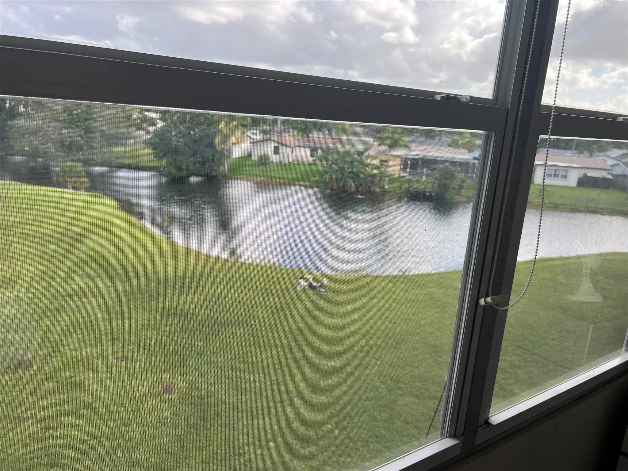 8135 Sunrise Lakes Blvd, #307