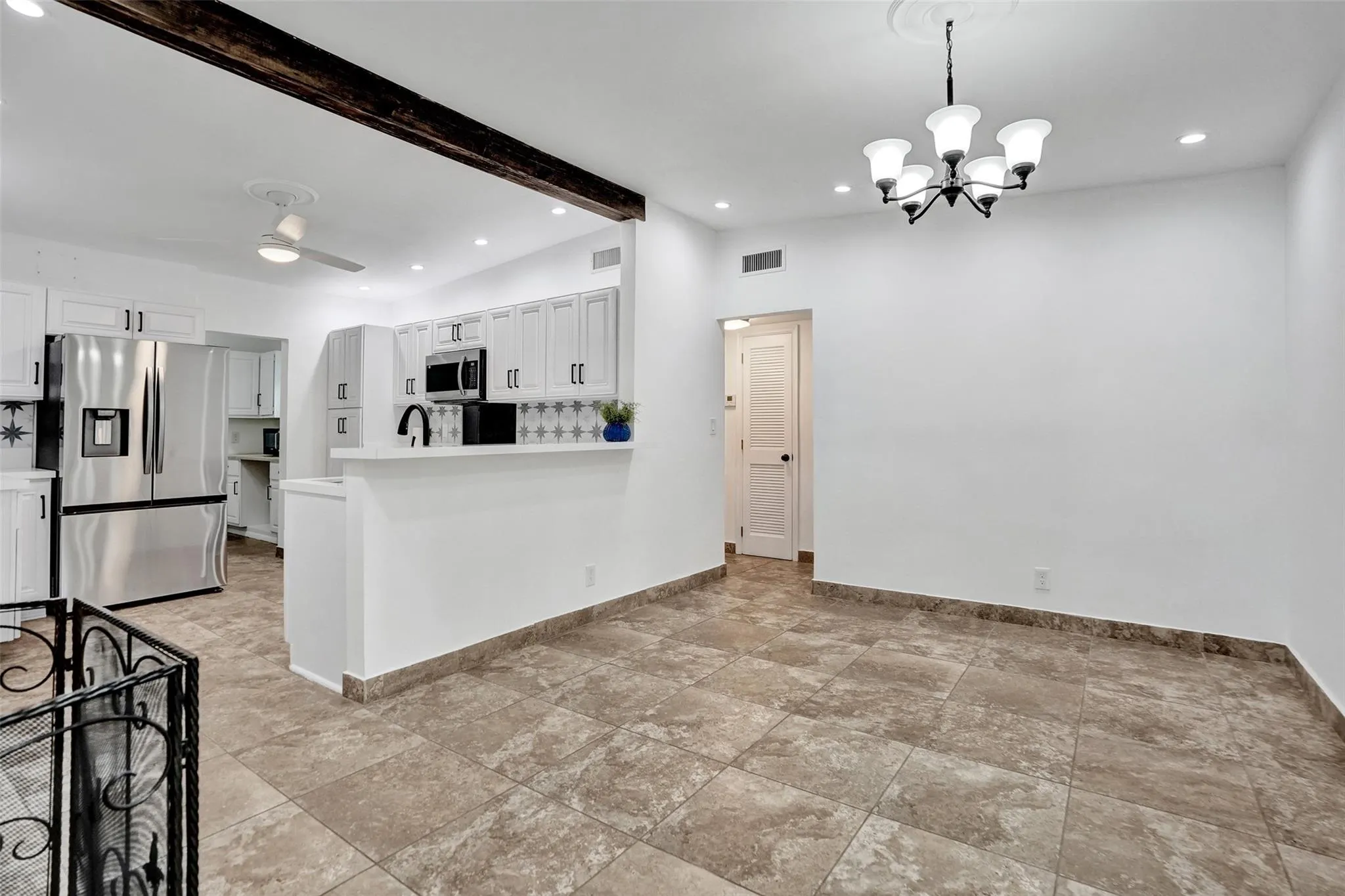 1613 SW 12th Ct