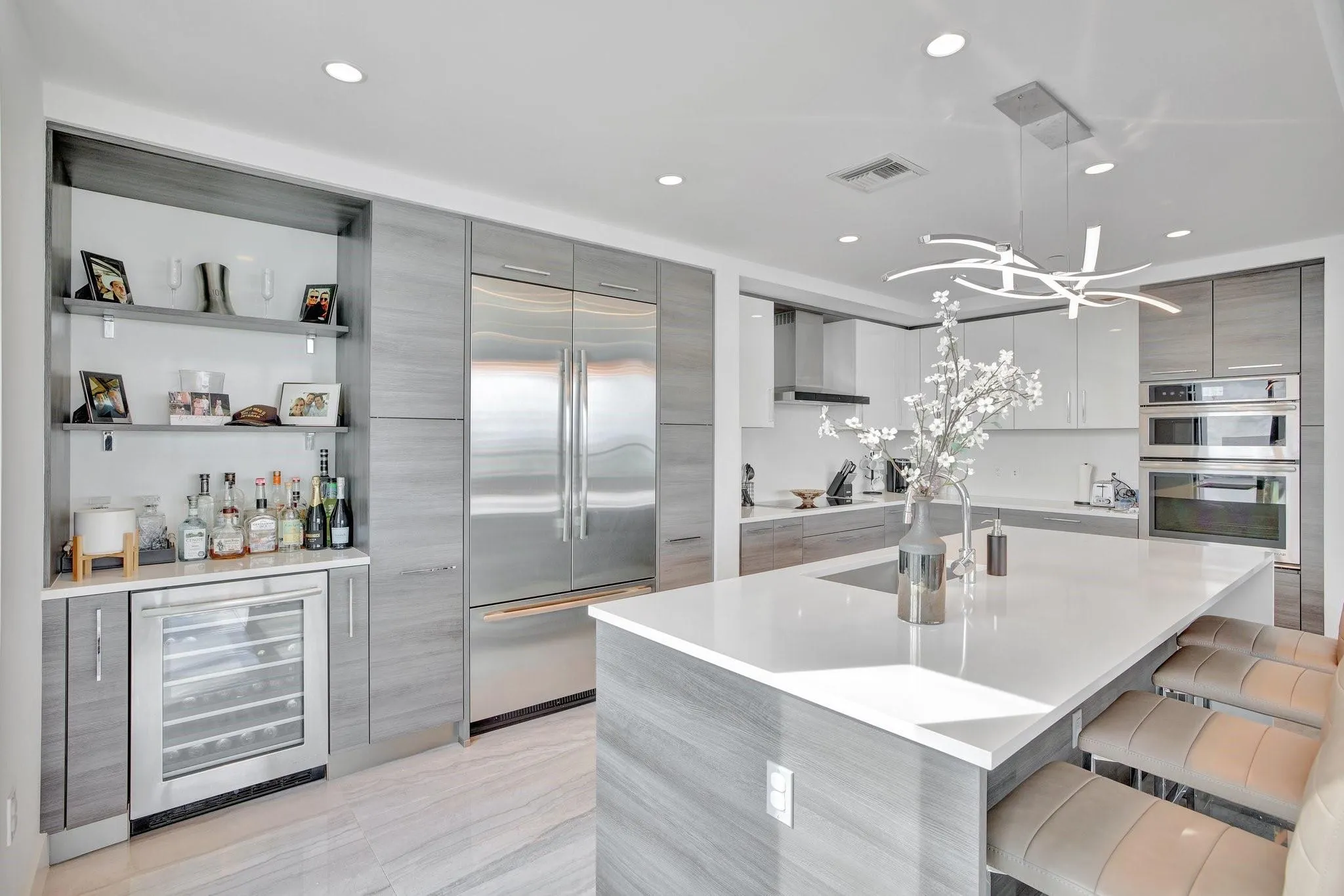 100 E Las Olas Blvd, #4301