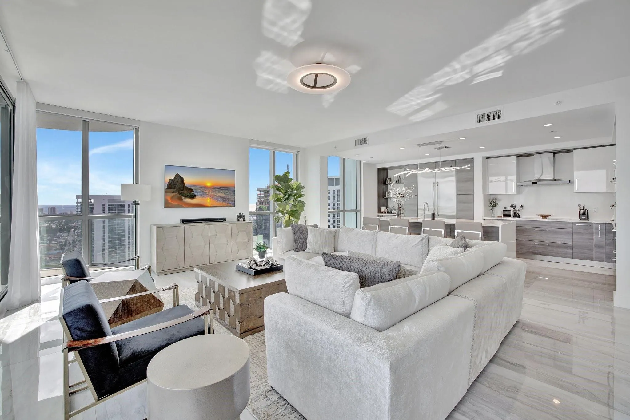 100 E Las Olas Blvd, #4301