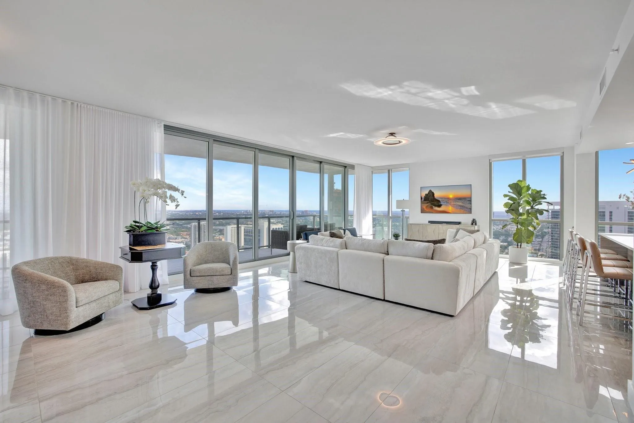 100 E Las Olas Blvd, #4301