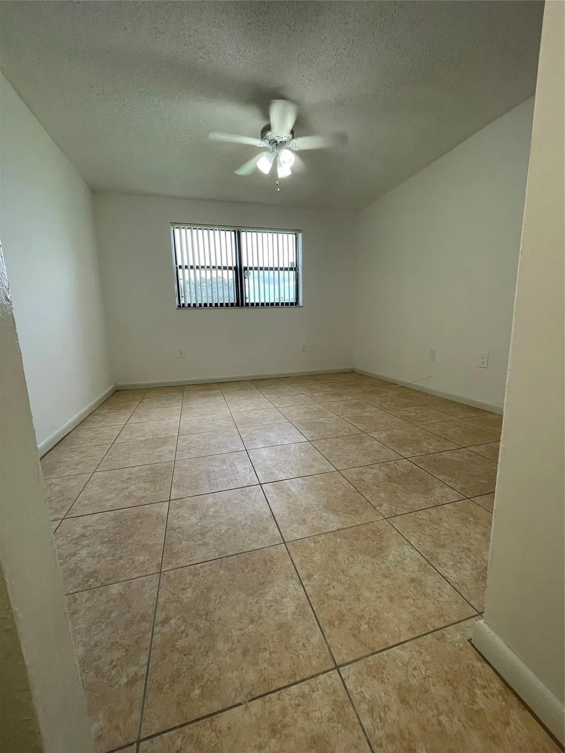 9885 Nob Hill Ln, #9885