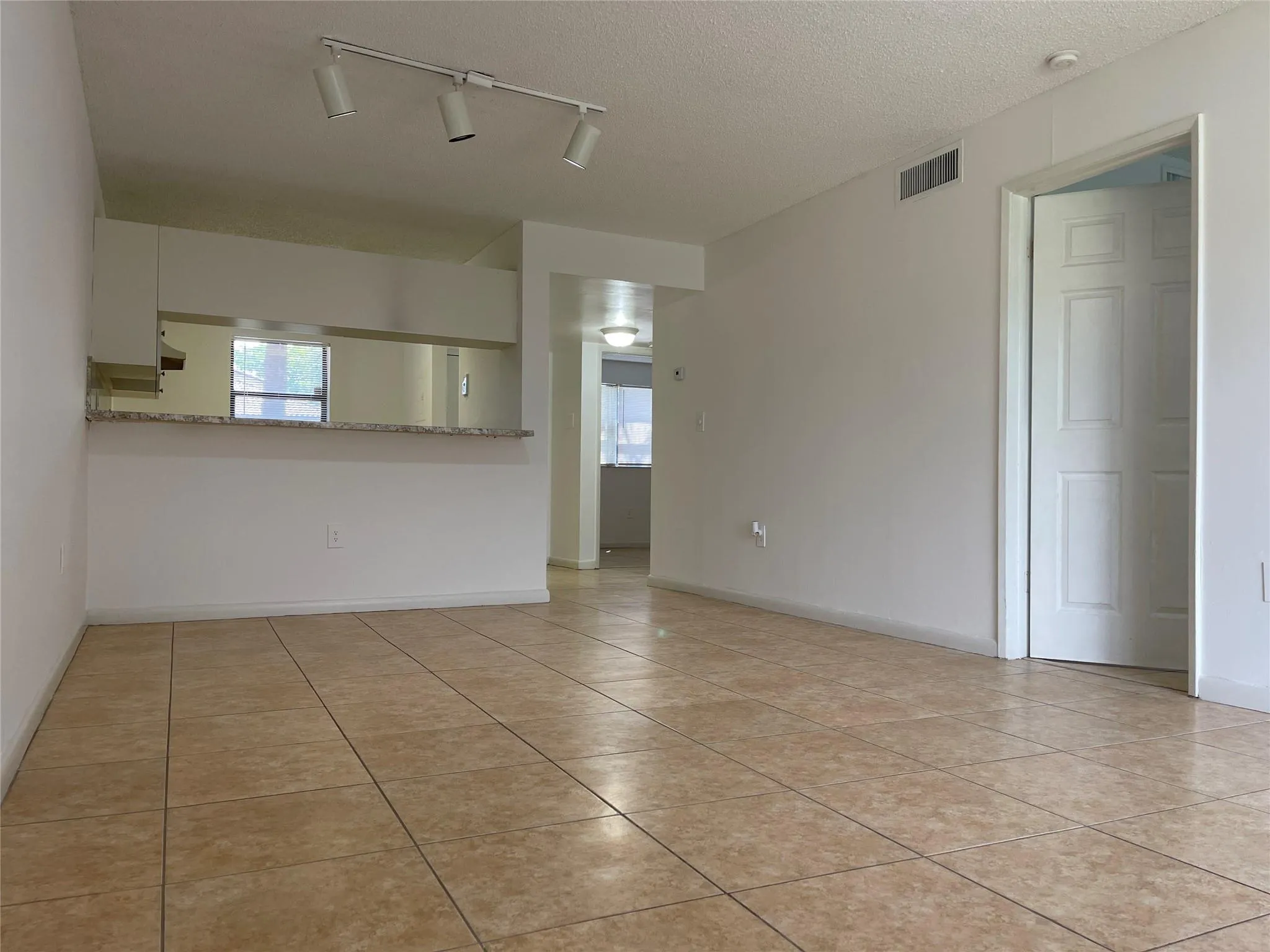 9885 Nob Hill Ln, #9885
