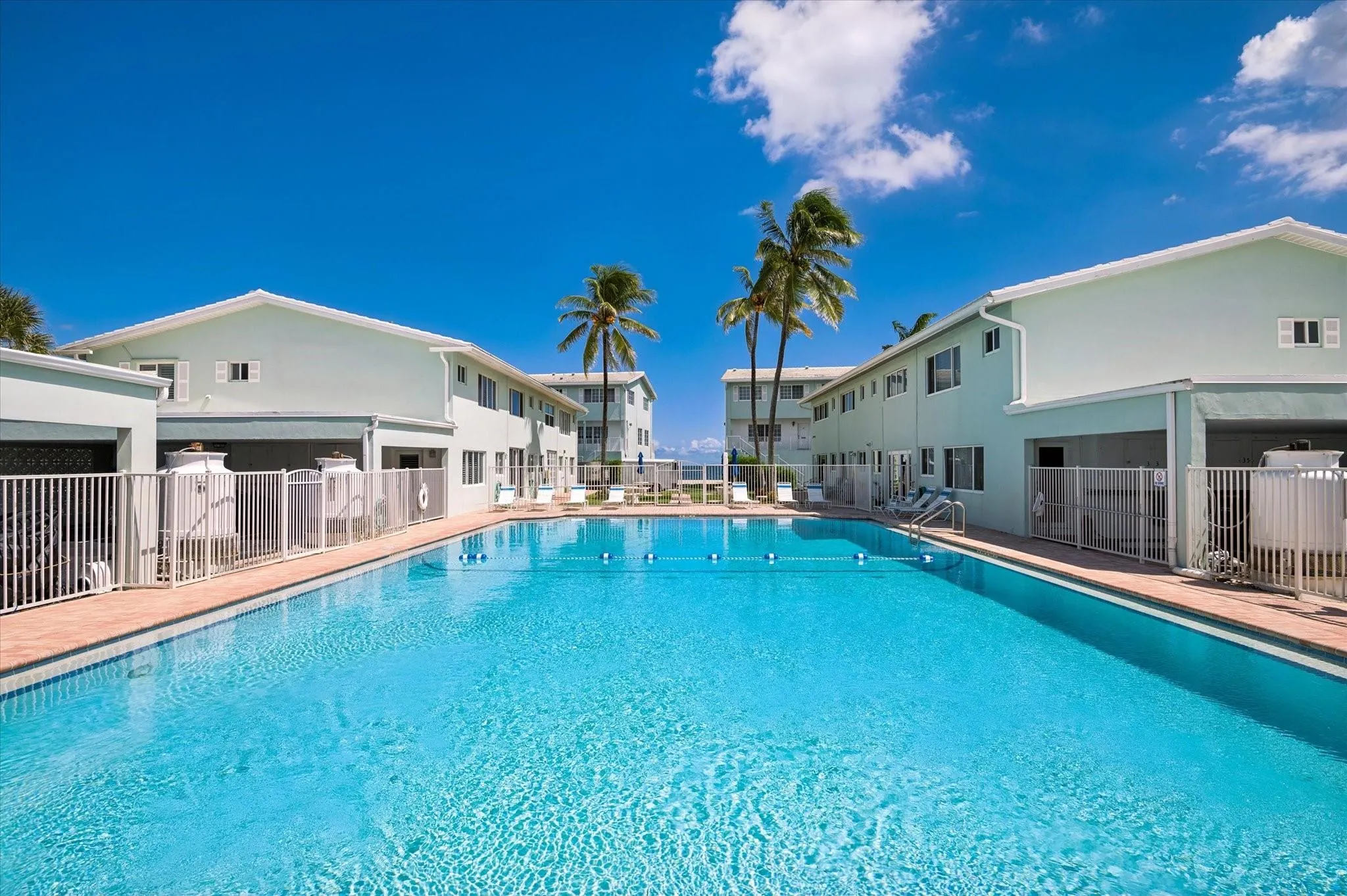 5400 N Ocean Blvd, #44