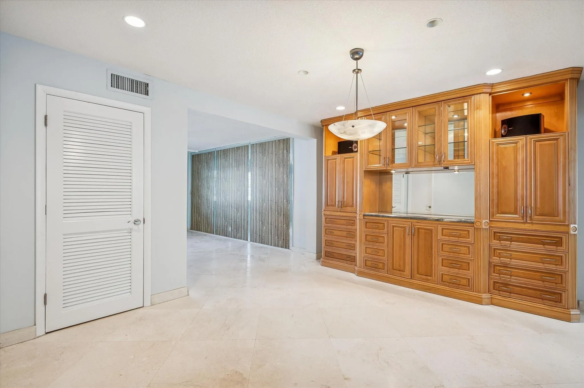 5400 N Ocean Blvd, #44